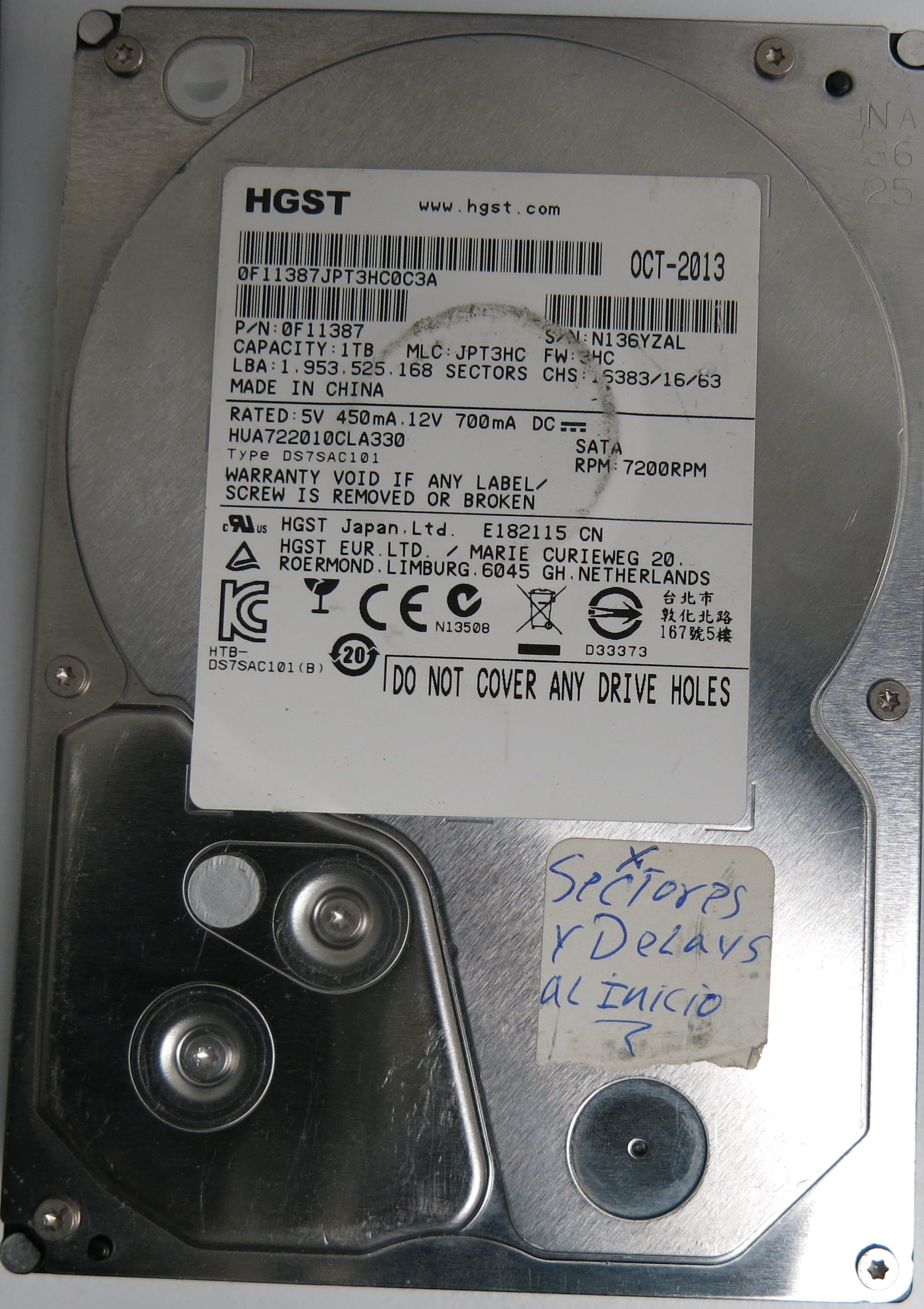 HUA722010CLA330, Serial Number: N136YZAL, P/N: 0F11387, MLC: JPT3HC, 1TB 3.5, PCB: 110 0A90188 01