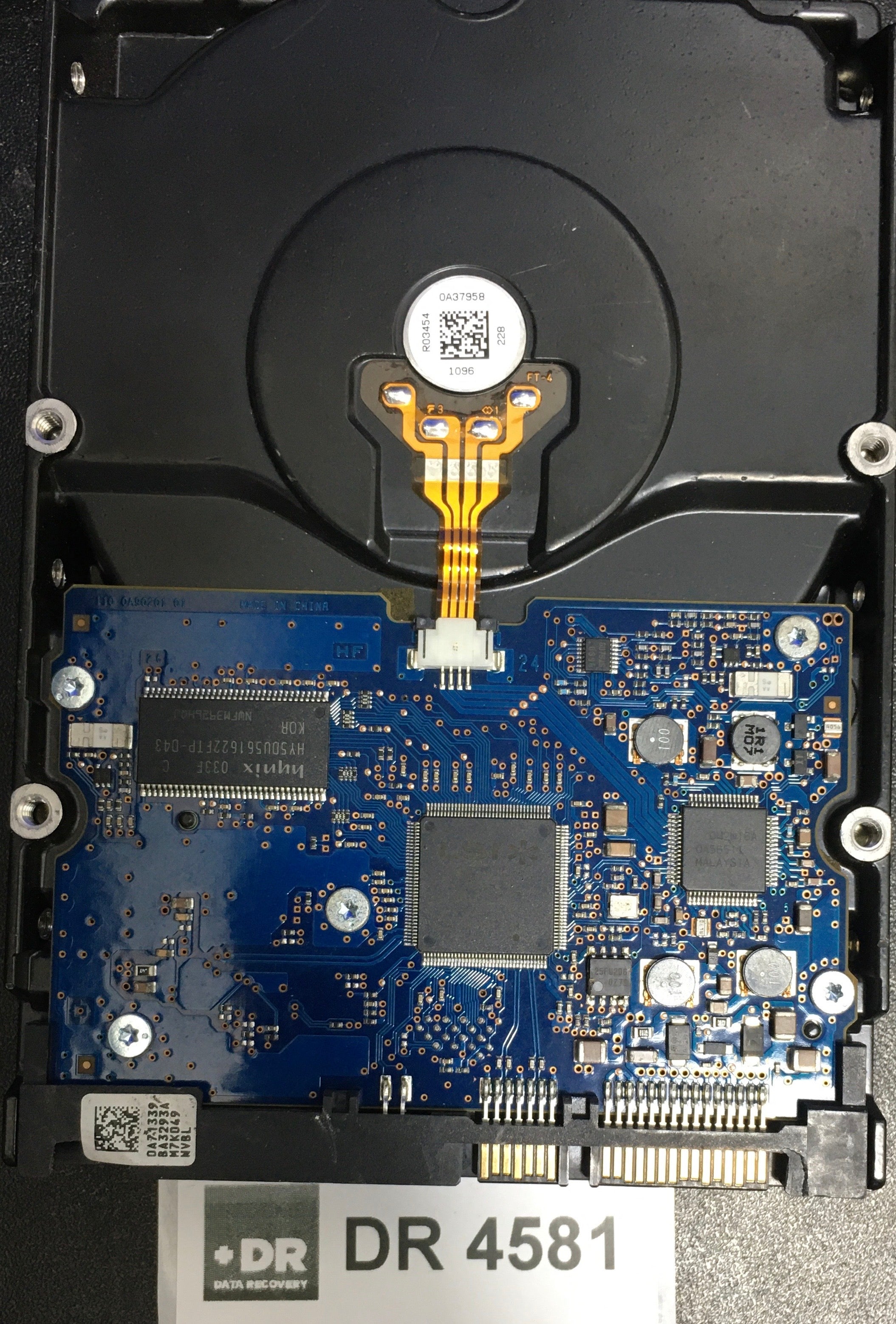HUA722020ALA330,  P/N: 0F10312,  MLC: JPK34E,,  Serial: BFG1JHZR,  2000GB 3.5  PCB :110 0A90201- REV A