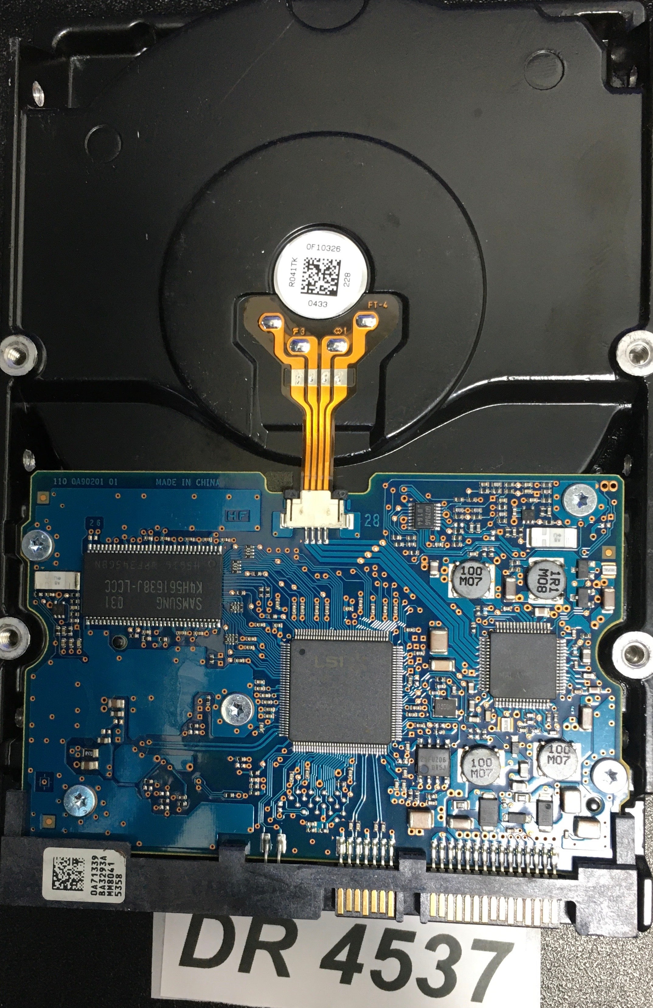 HUA722020ALA330,  P/N: 0F10942,  FW: 31C,  Serial: B9HRMUET,  2000GB 3.5  110 0a90201 01 PCB