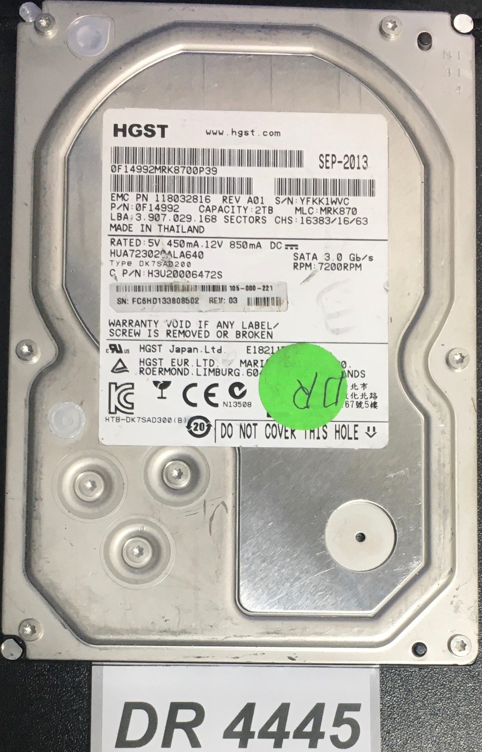 HUA723020ALA640   P/N:  118032816   Serial:YFKK1WVC   2000GB 3.5  PCB: 220 0A90284 01 REV A