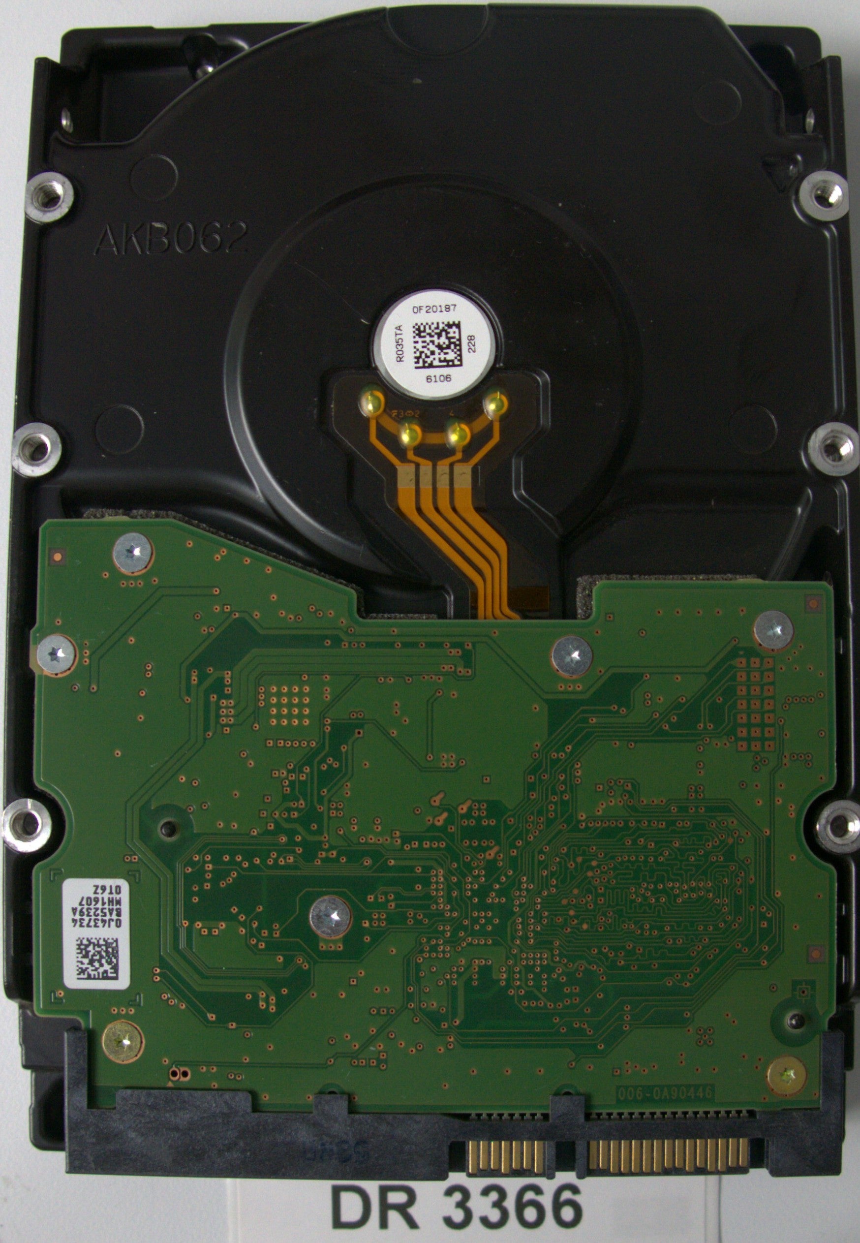HUS726020ALE614, 2TB 3.5, PCB: 006-0A90446, SERIAL:N4G4HH1N