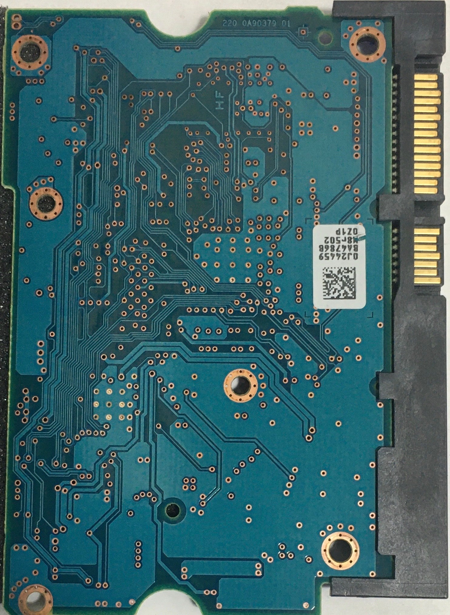 HUS7240ALA640,  Serial:P5G75WTX,  2000GB 3.5,  PCB :220 0A90379 01- REV A