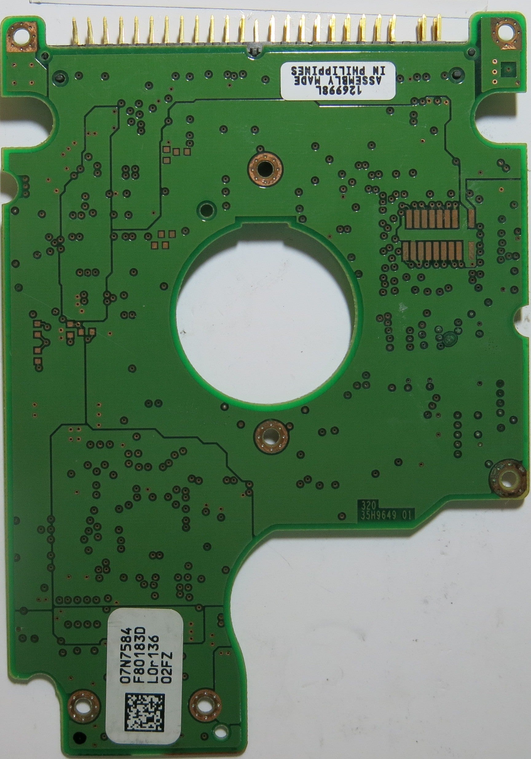 IBM IC25N010ATDA04-0 H32162 32035H9649 01 PCB