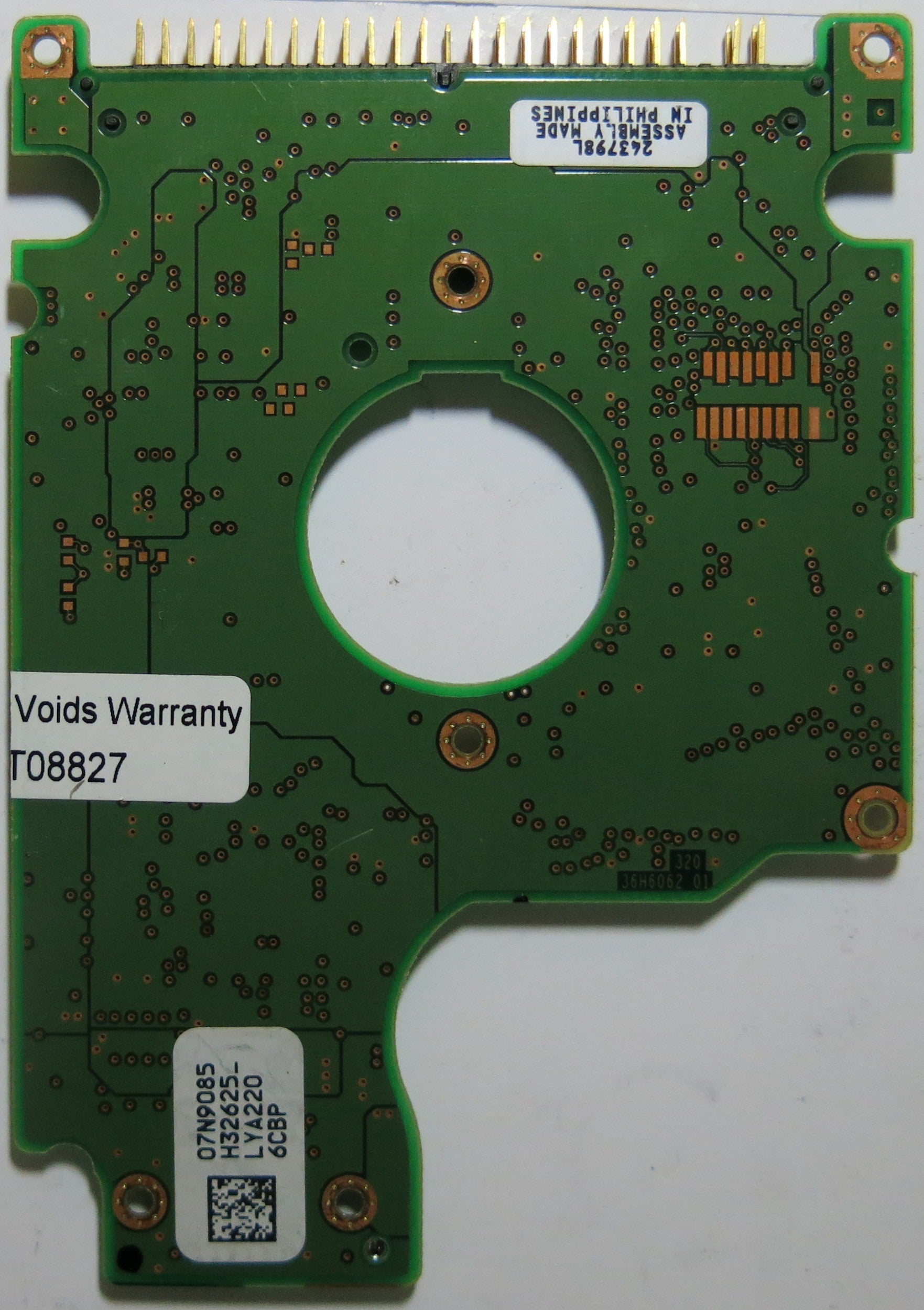 IBM IC25N030ATCS04-0 32036H3032 01 PCB