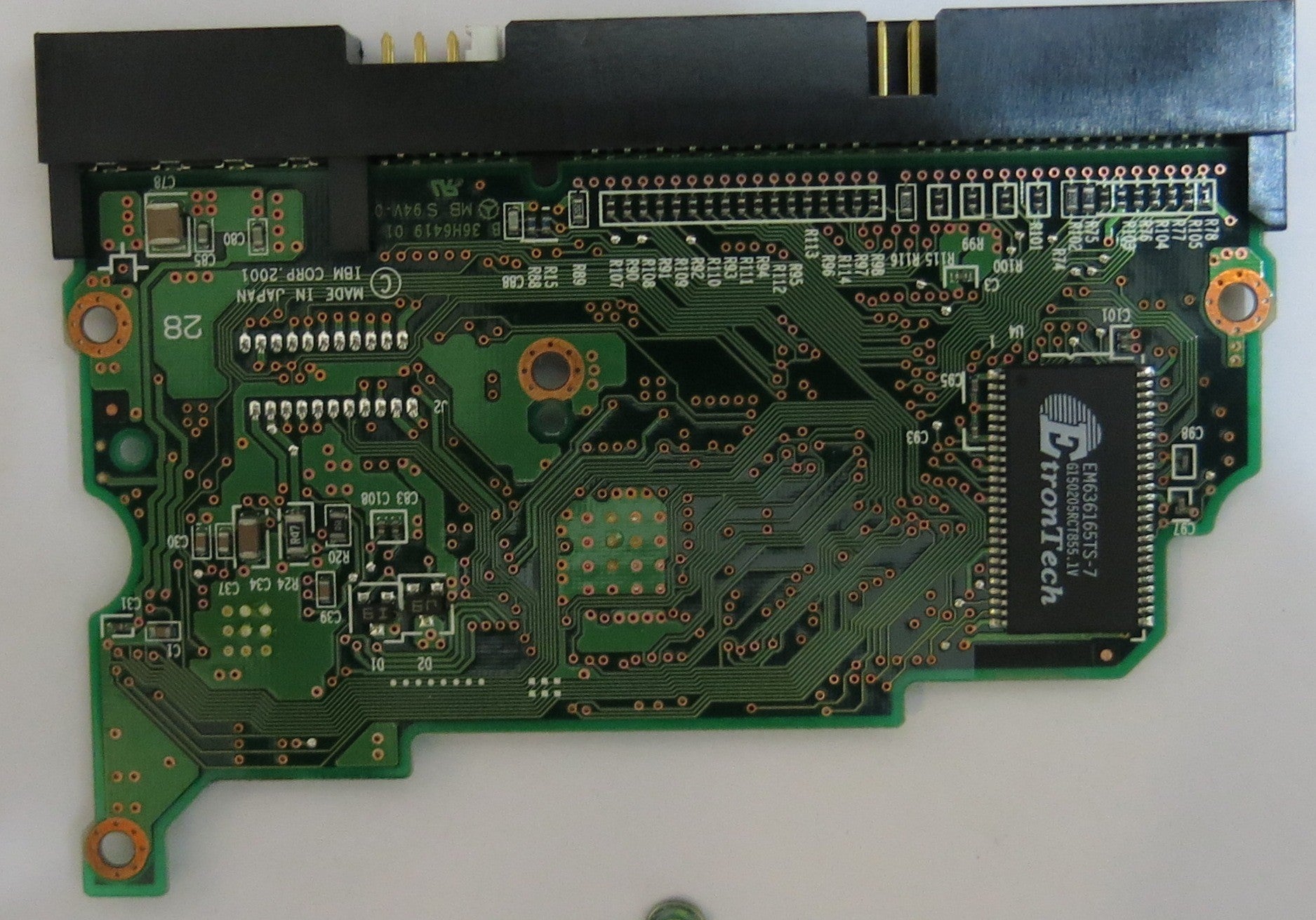 IBM IC35L040AVVN07-0 P/N 07N9682 PCB F 36H6419 01