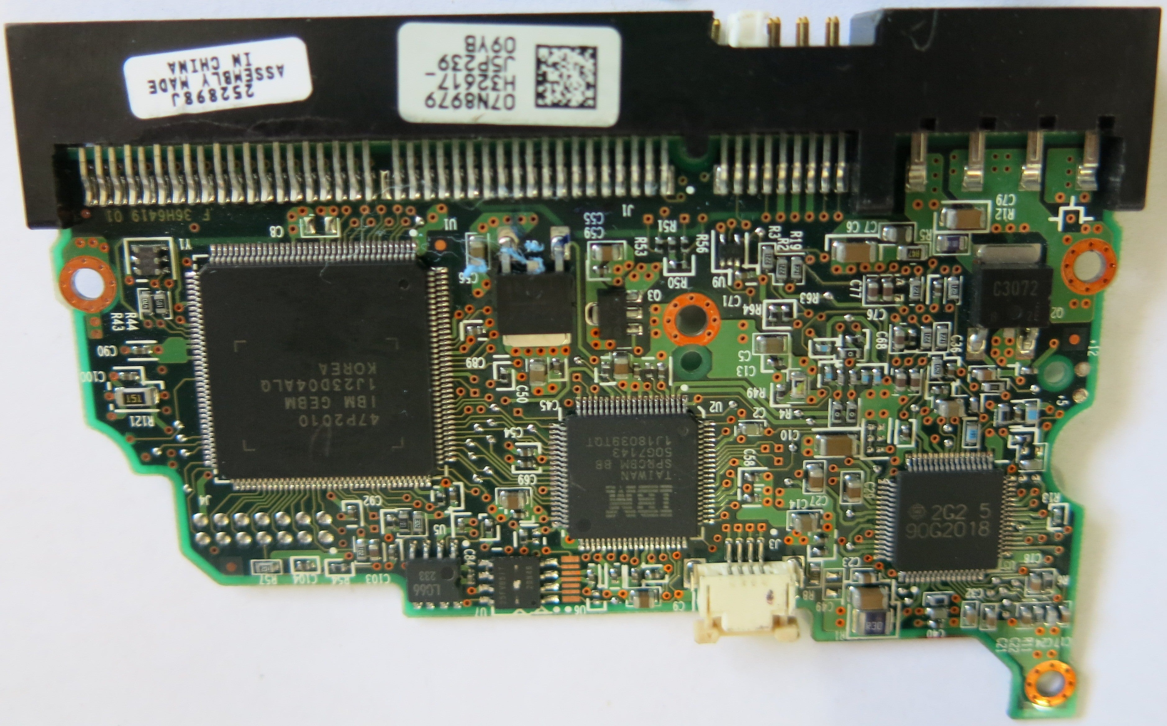 IC35L040AVVN07 P/N 07N8450 B 36H6419 01 PCB