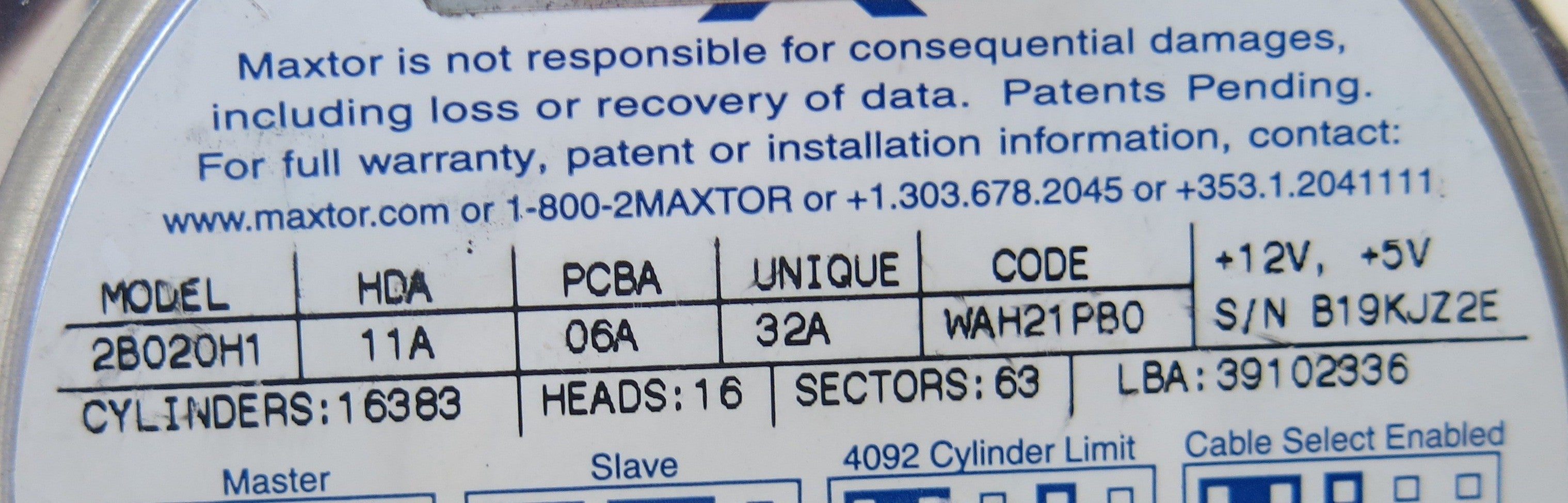 MAXTOR 2B020H1 PCB 301430100  P/N234042-001 CODE WAH21PB0 SN B19KJZ2E