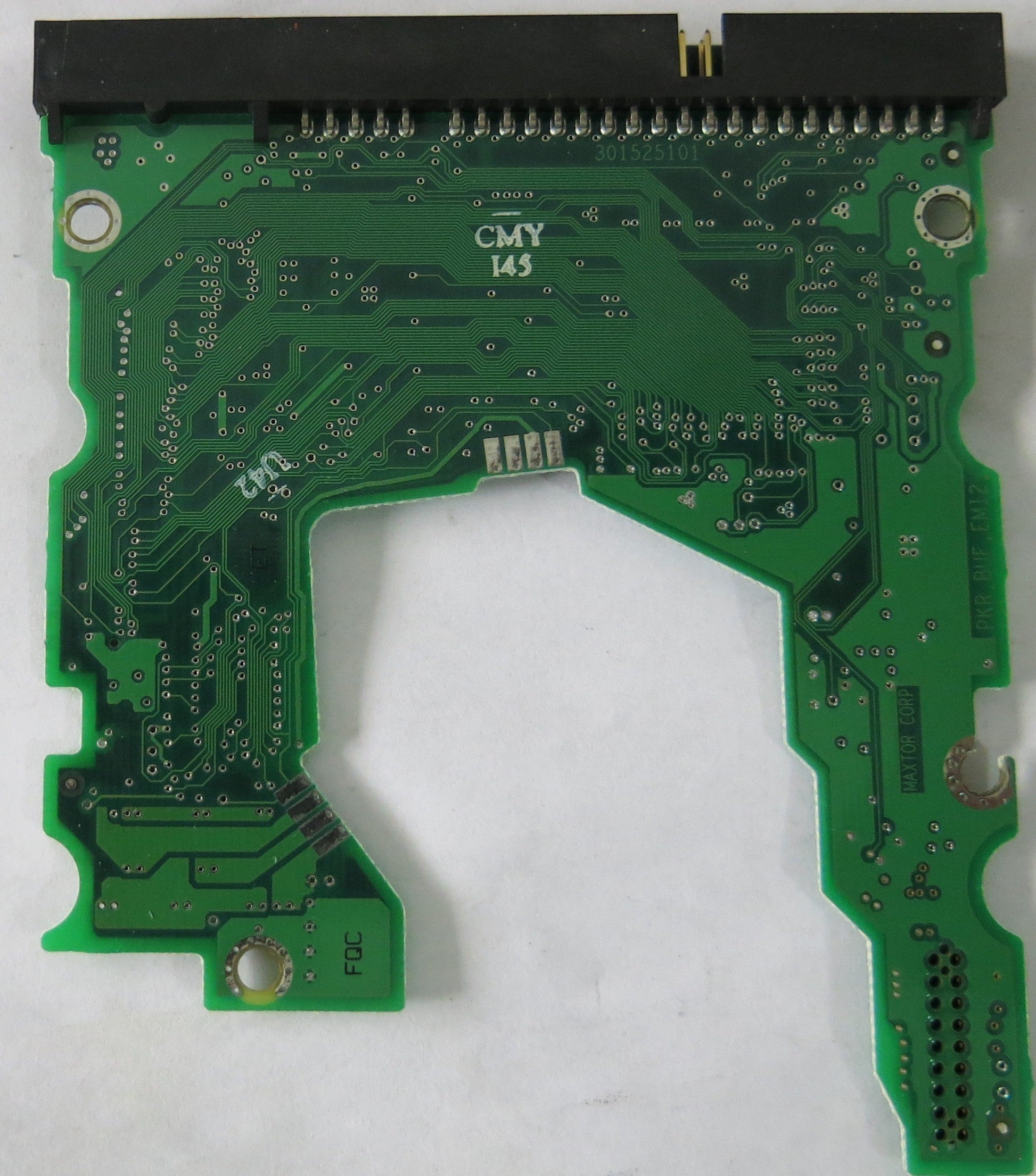 MAXTOR 2F040L07 CODE: VAM51JJ0  301525101 PCB