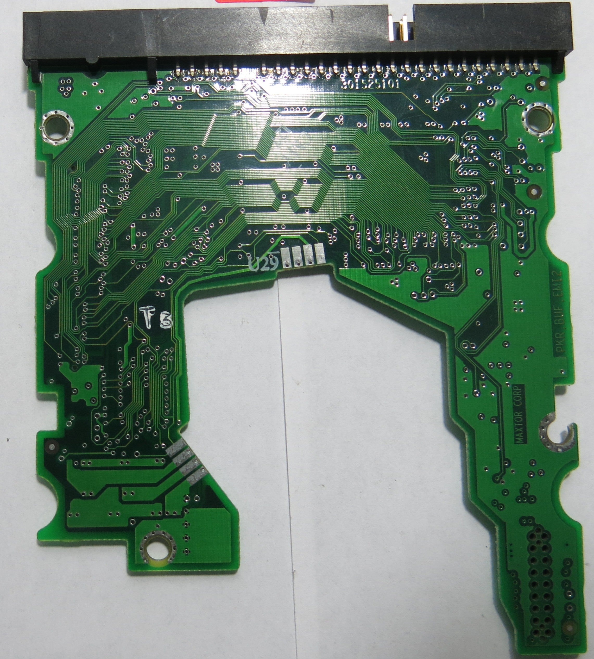 MAXTOR 301525101 PCB