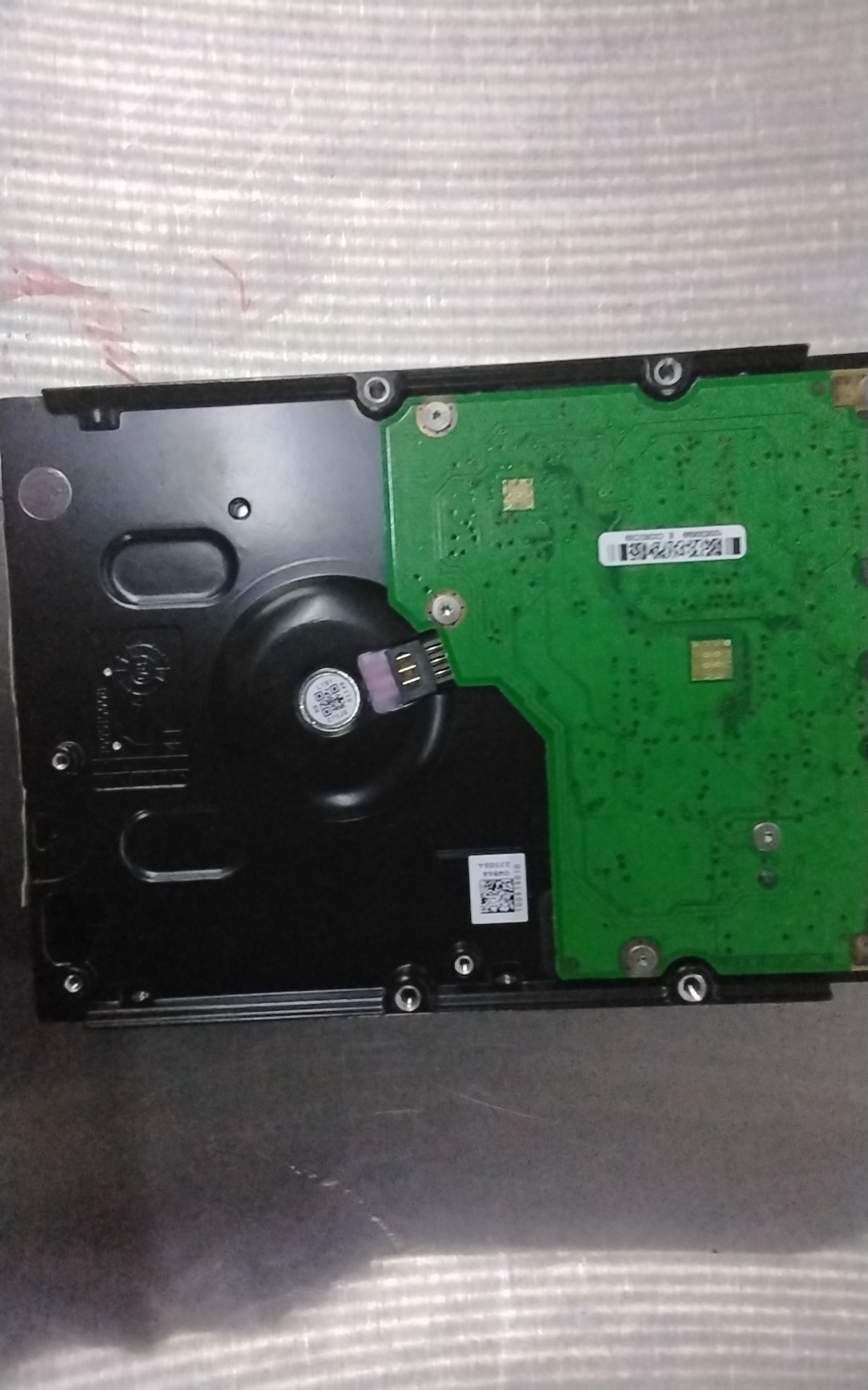 ST31500341AS, PCB: 100530756 REV A, Serial Number: 9VS3BCML, P\N:9JU138-302, FW: CC1H, 1500GB 3.5