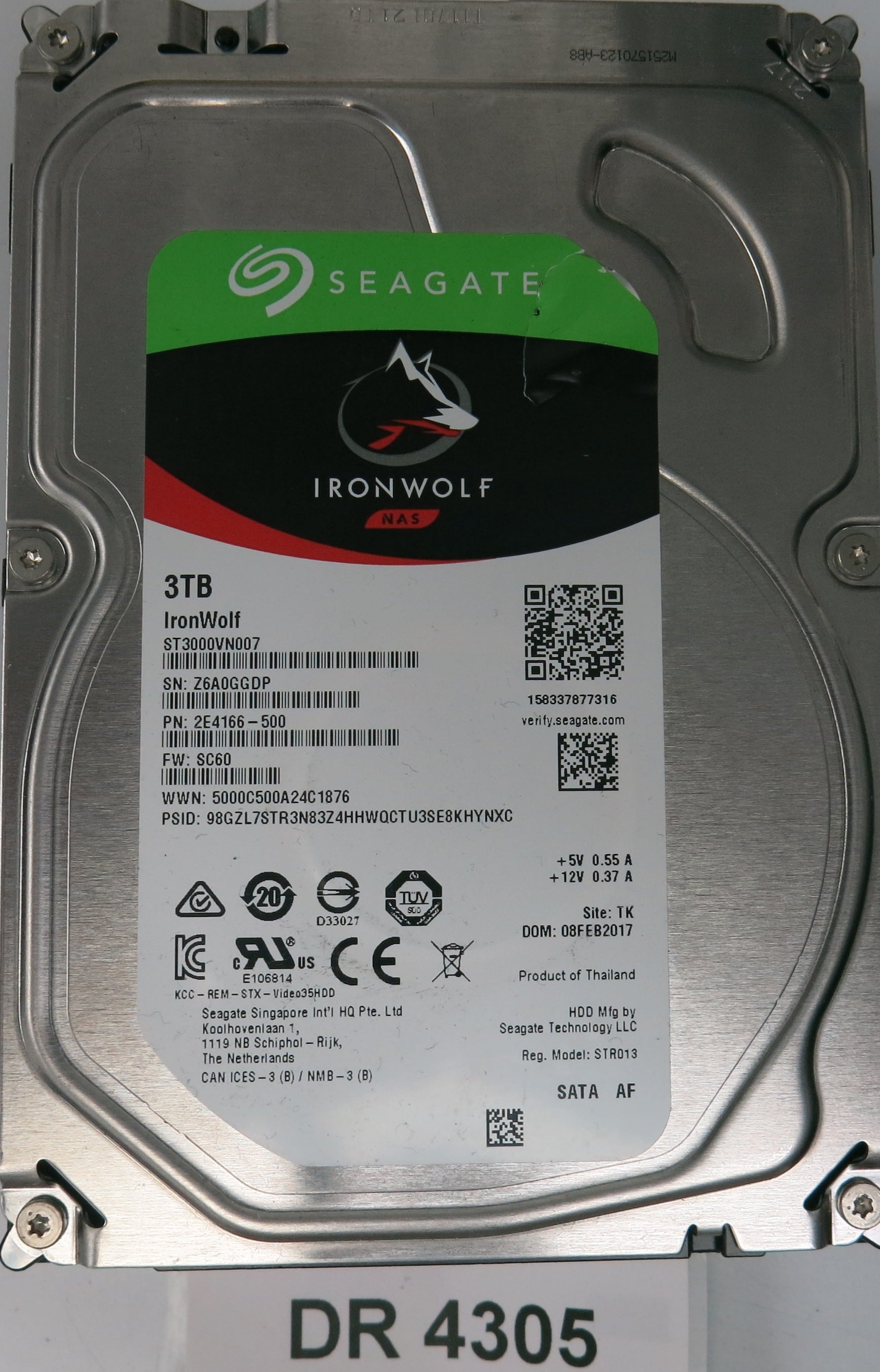 ST3000VN007,  P/N:2E4166-500,  FW:SC60,  Serial:Z6A0GGDP,  3000GB 3.5,  PCB:100724095- REV A