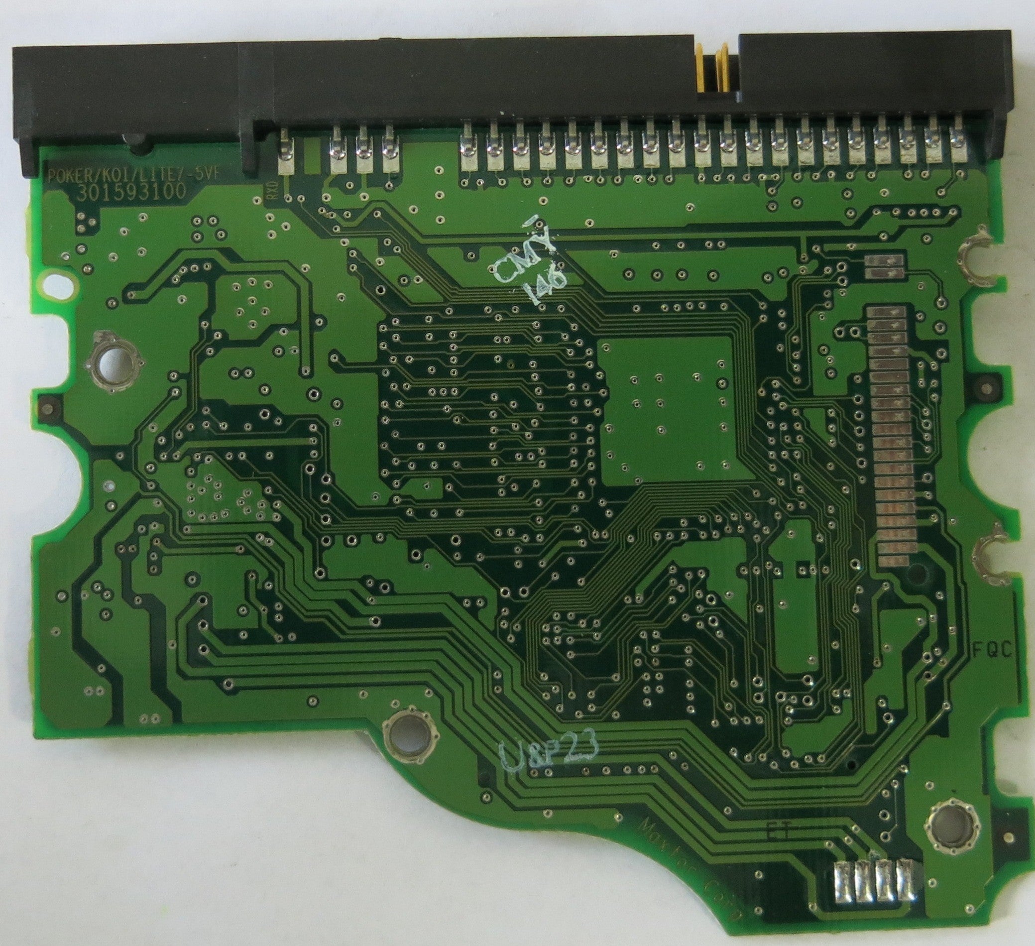 MAXTOR 4R120L0 RAMB1TU0 N,M,G,D 301593100 PCB