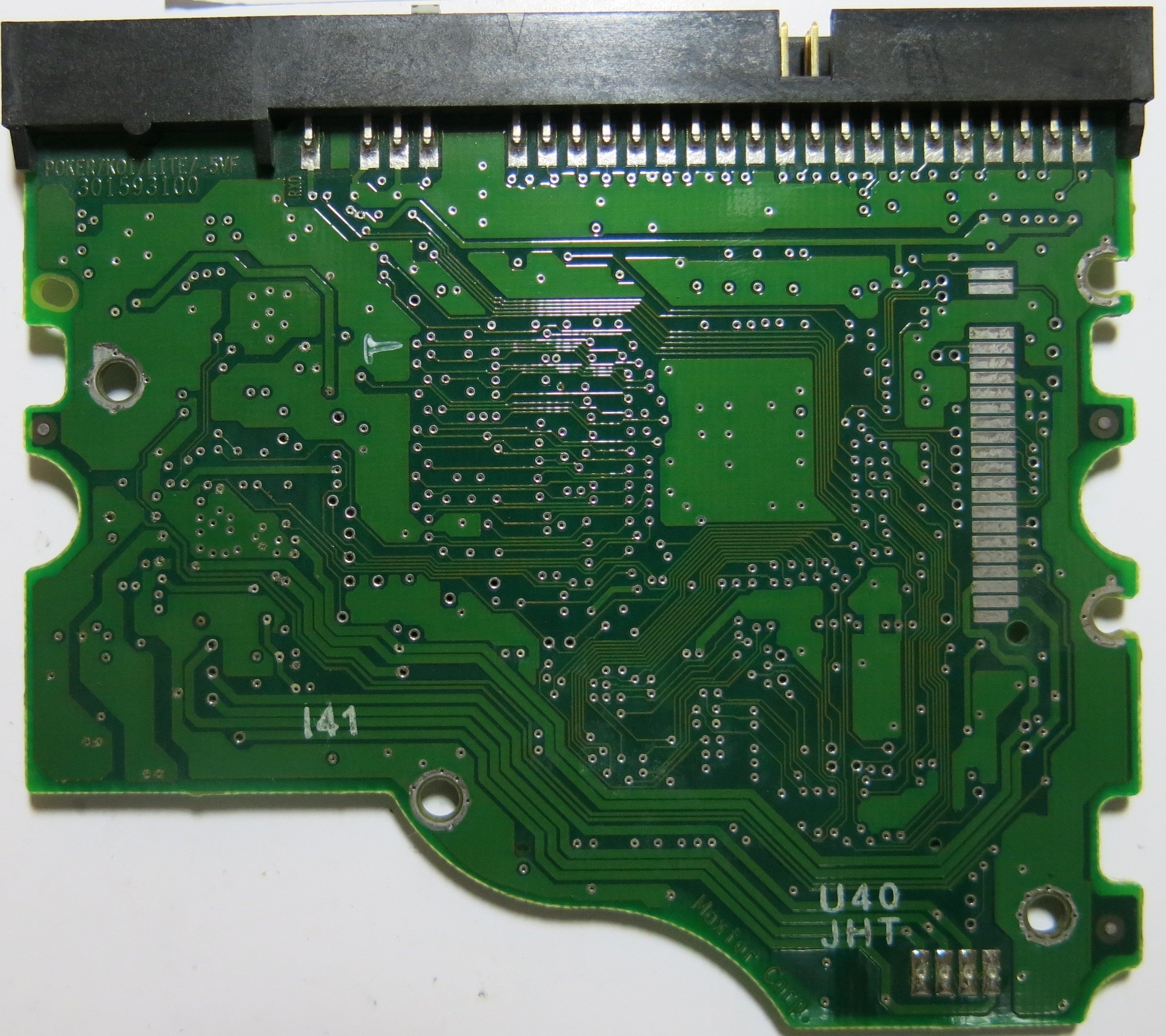 MAXTOR 4R120L0 RAMB1TUO N.F.G.D 301593100