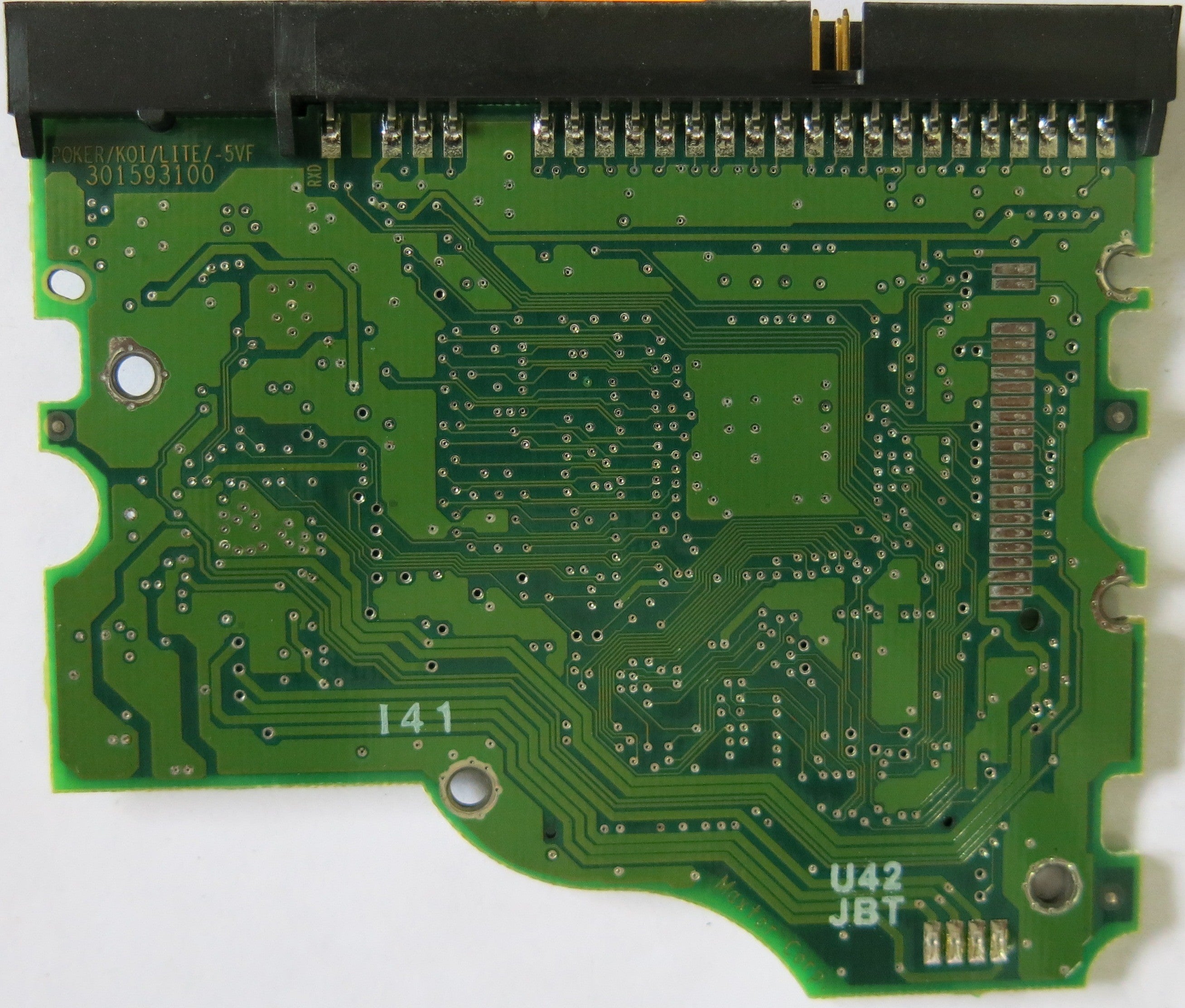 MAXTOR  4R120L01320P1 PCB 301593100