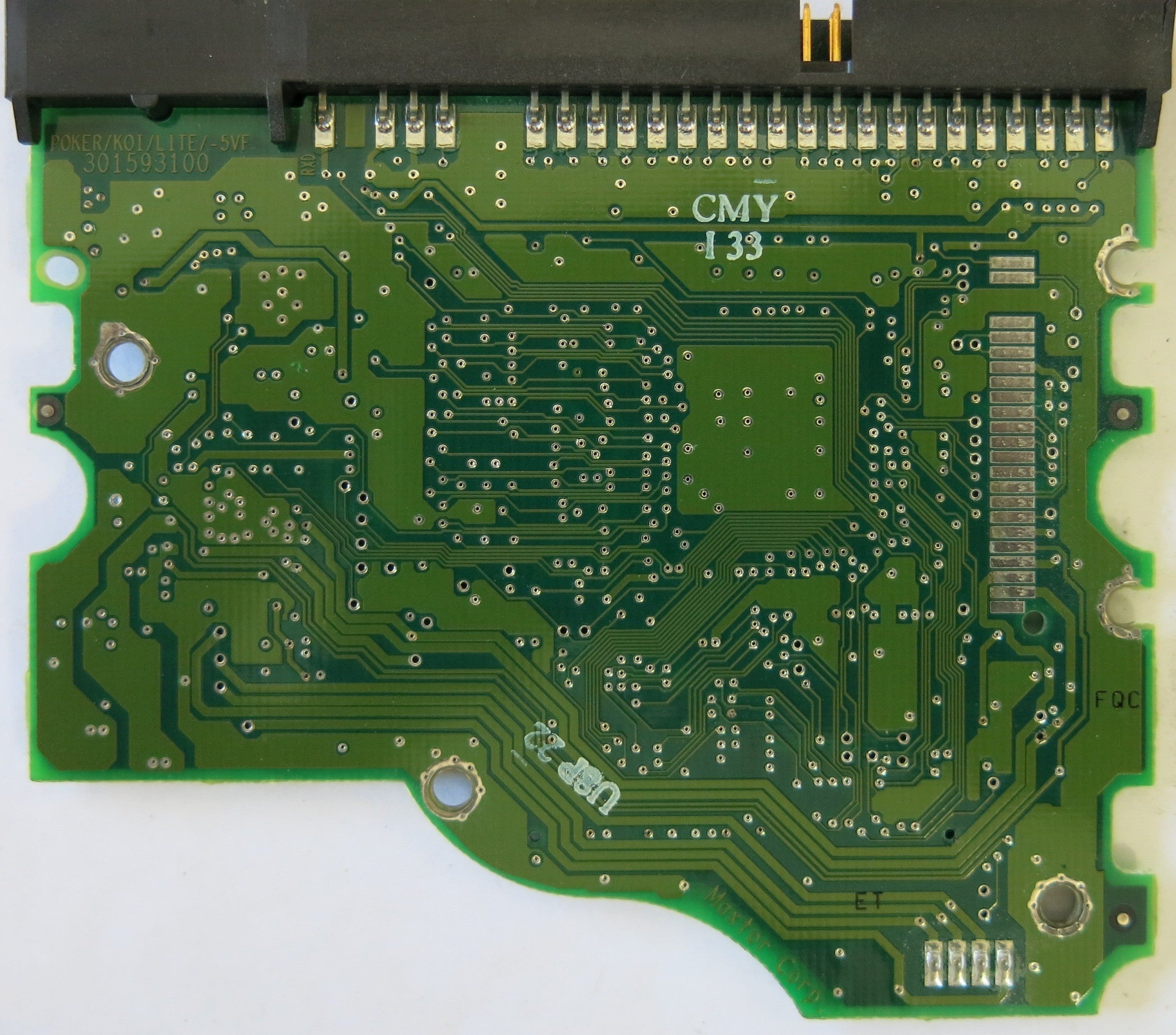 MAXTOR 4R120L01320P1PCB 301593100 CODE RAMB1TU0 N.F.G.D