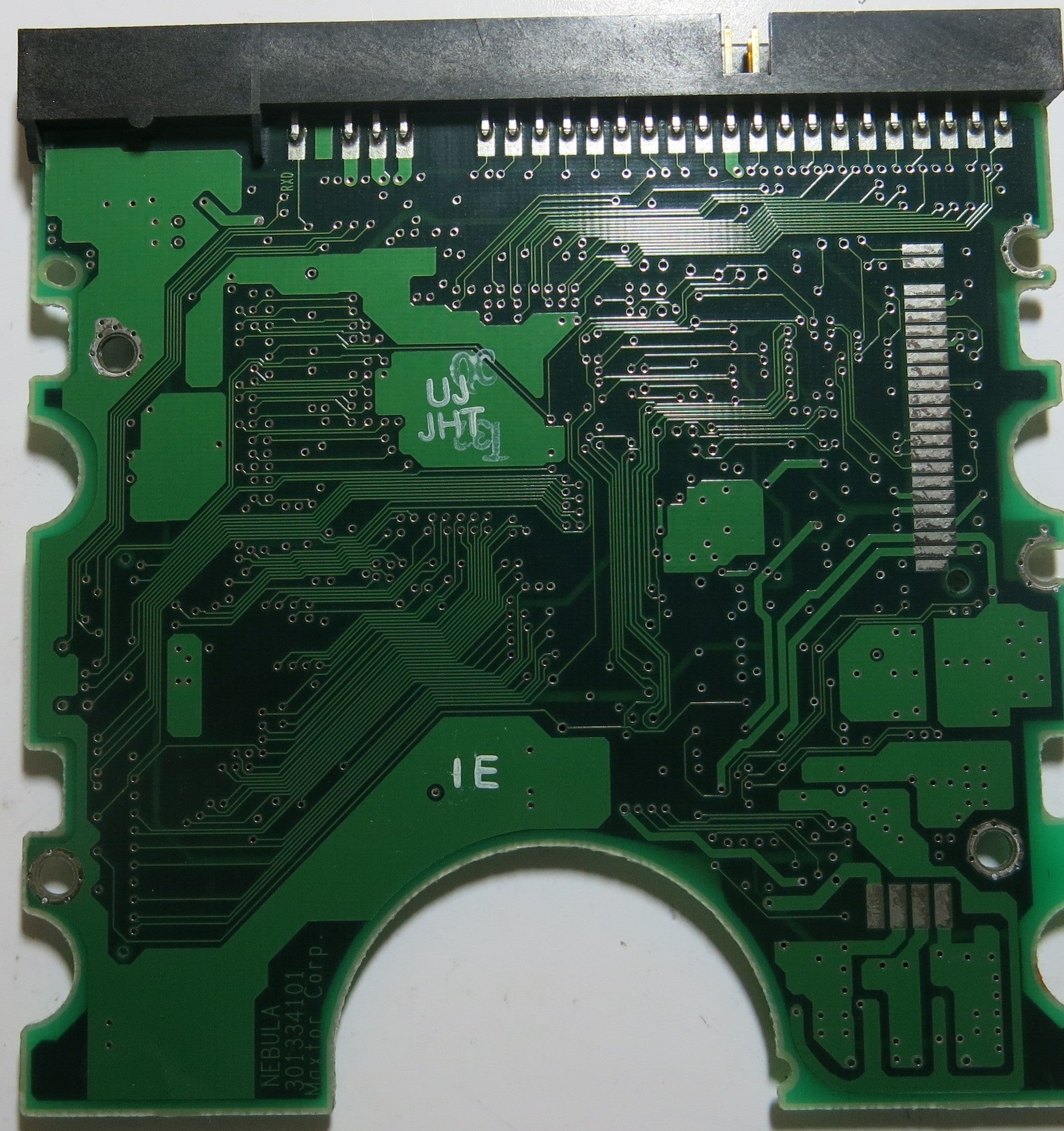 MAXTOR 51536H2 CODE JAC61HU0 N.H.B.A 301334101 PCB