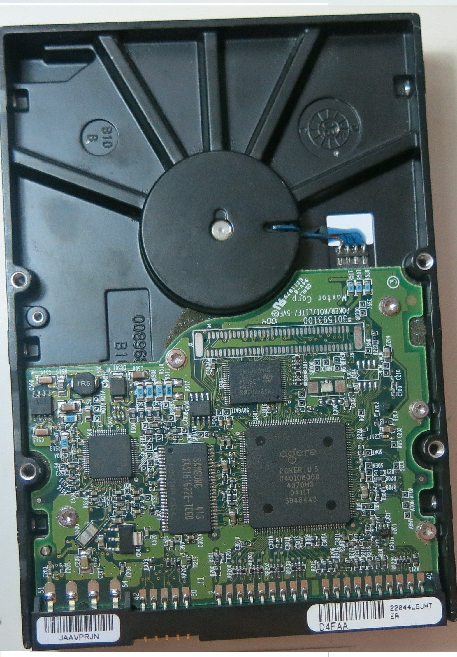 MAXTOR 5A300J0 CODE RAM51VV0 N,G,D,D 300GB