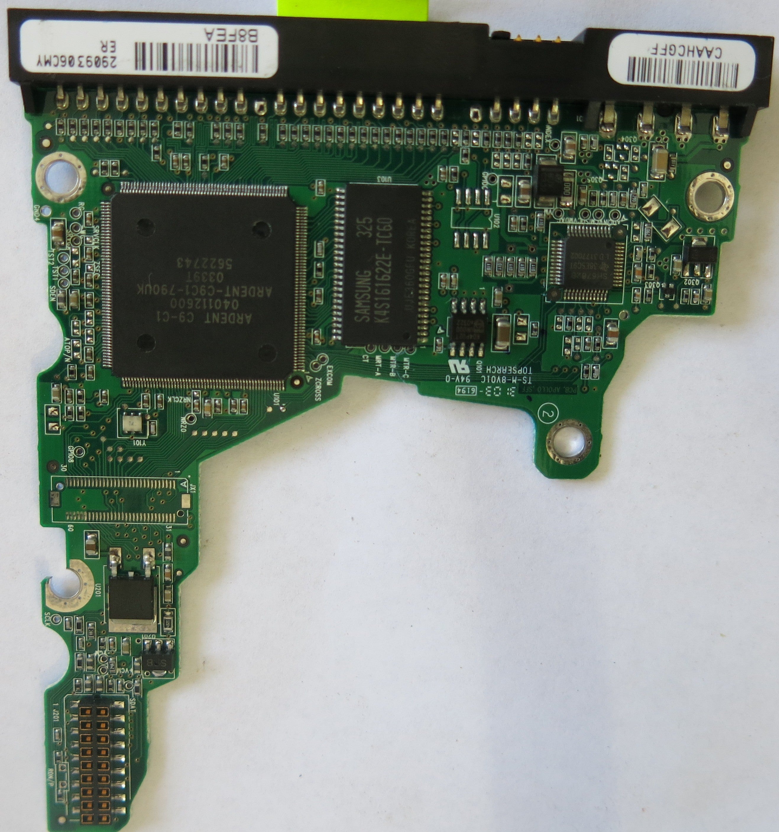 MAXTOR 6E040L0 CODE NAR61590 K.M.G.A  301548100 PCB
