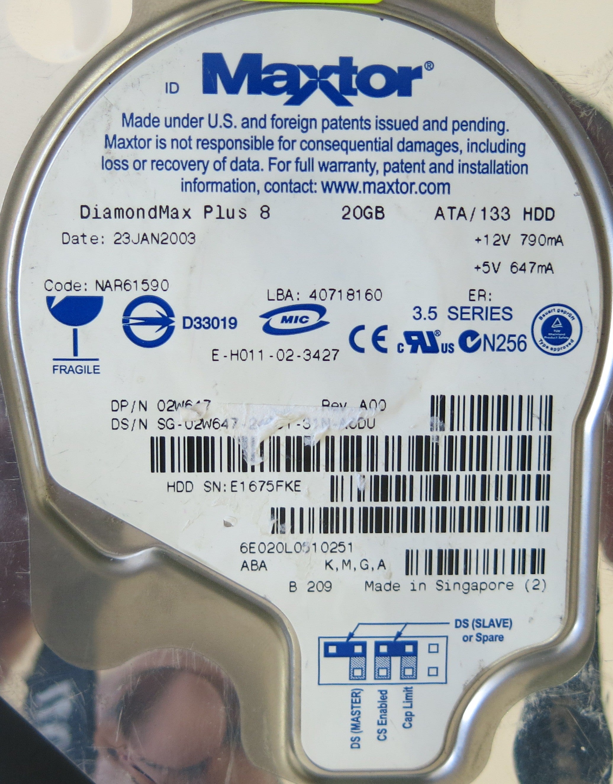 MAXTOR 6E040L0 CODE NAR61590 K.M.G.A  301548100 PCB