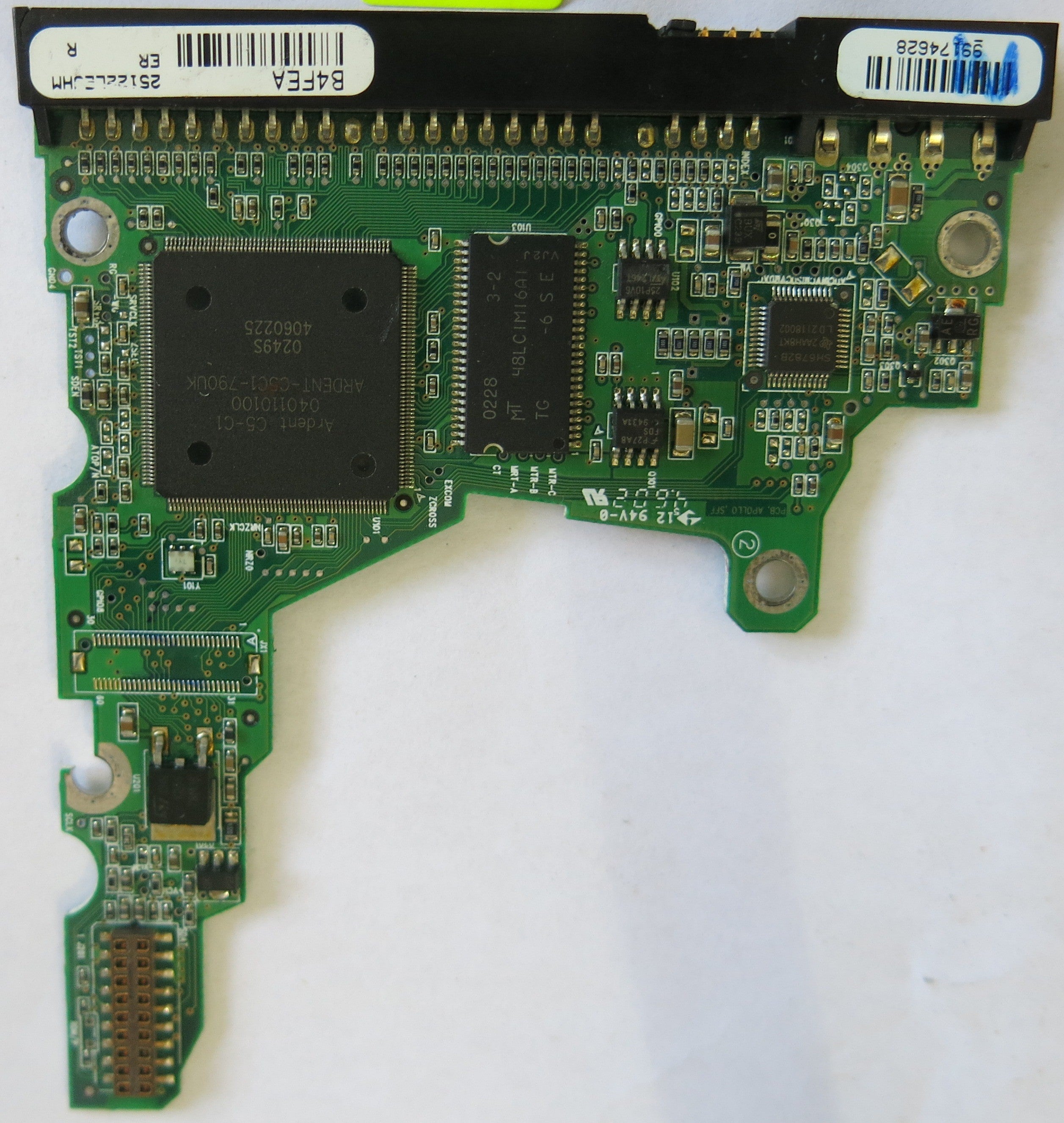 MAXTOR 6E040L0 CODE NAR61590 K.M.G.A  301548100 PCB