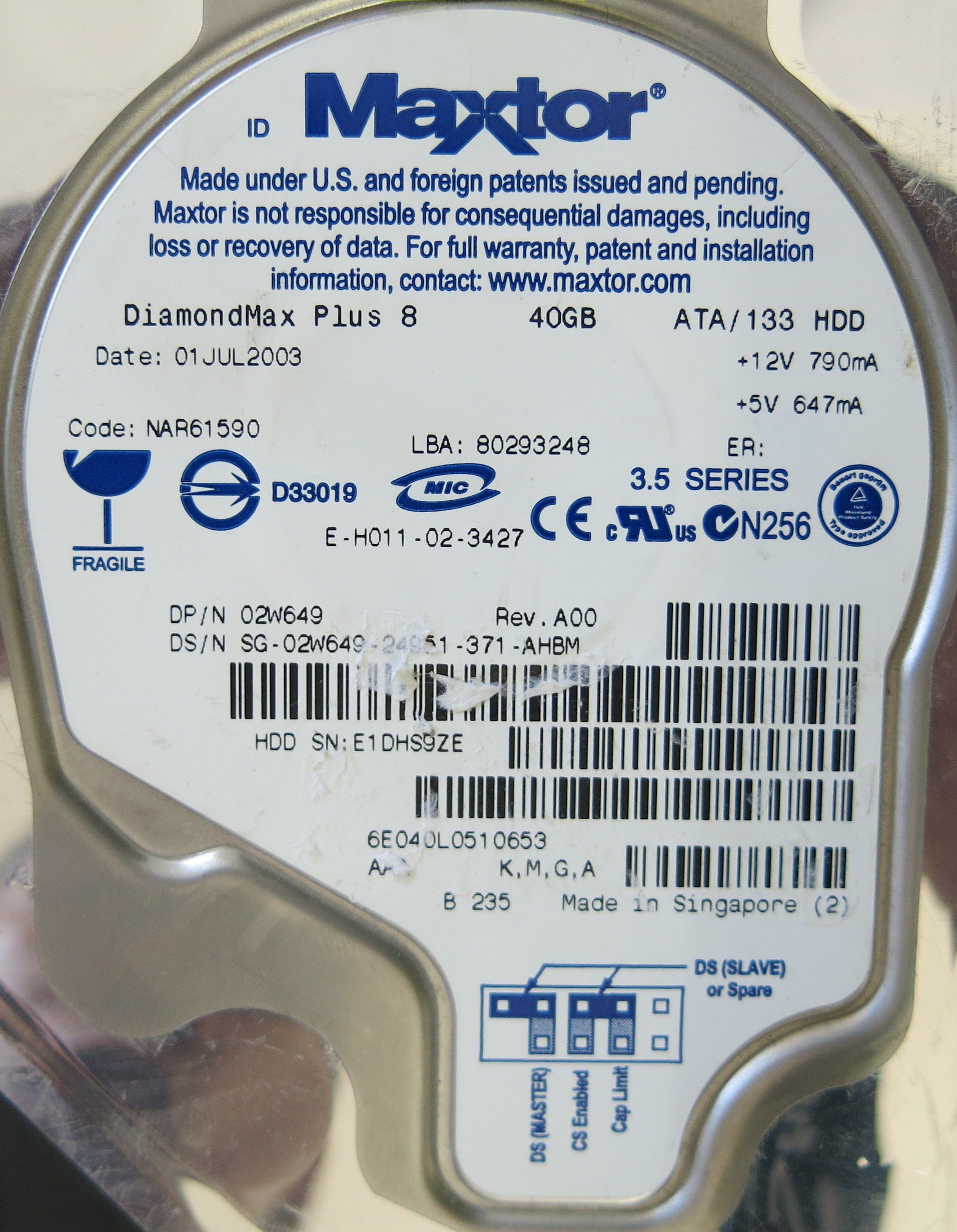 MAXTOR 6E040L0 CODE NAR61590 K.M.G.A  301548100 PCB