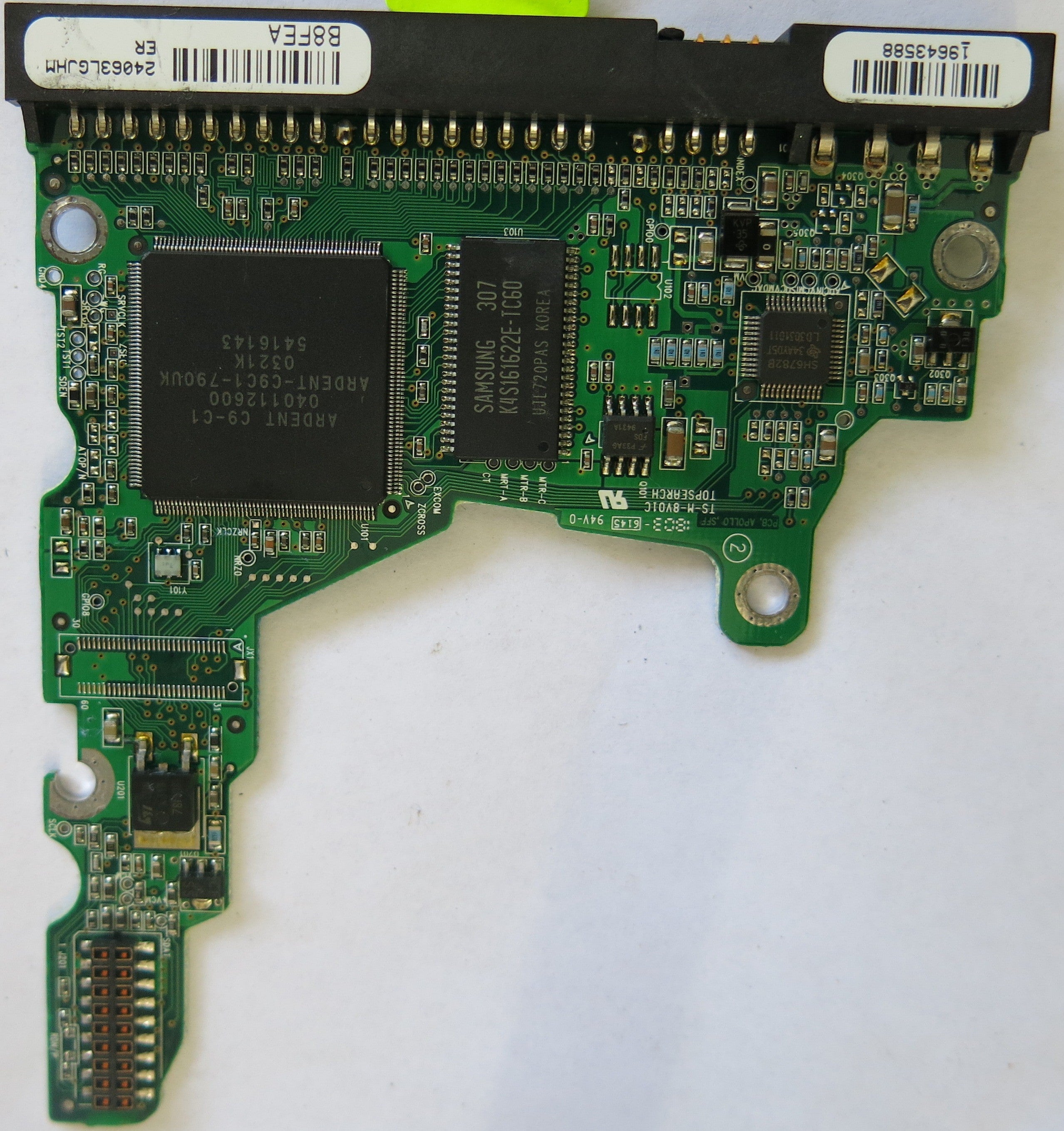 MAXTOR 6E040L0 CODE NAR61590 K.M.G.A  301548100 PCB