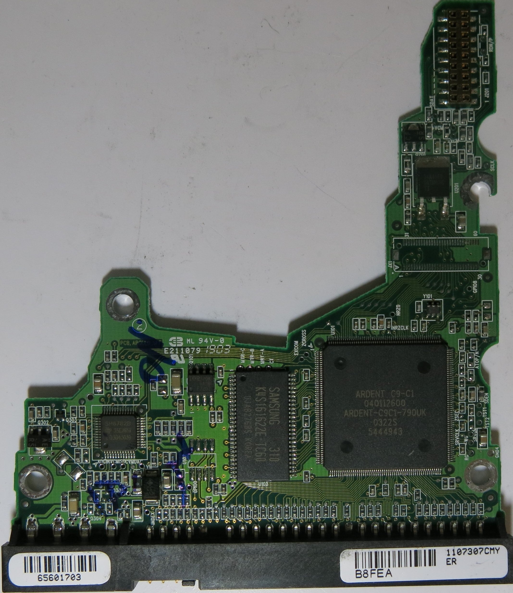MAXTOR 6E040L0 NAR61590 K.M.G.A 301548100