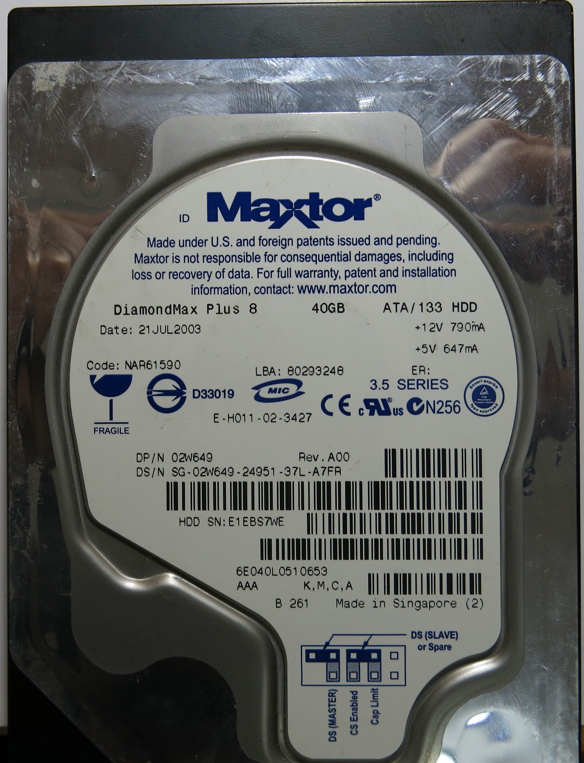 MAXTOR 6E040L0 NAR61590 K.M.G.A 301548100