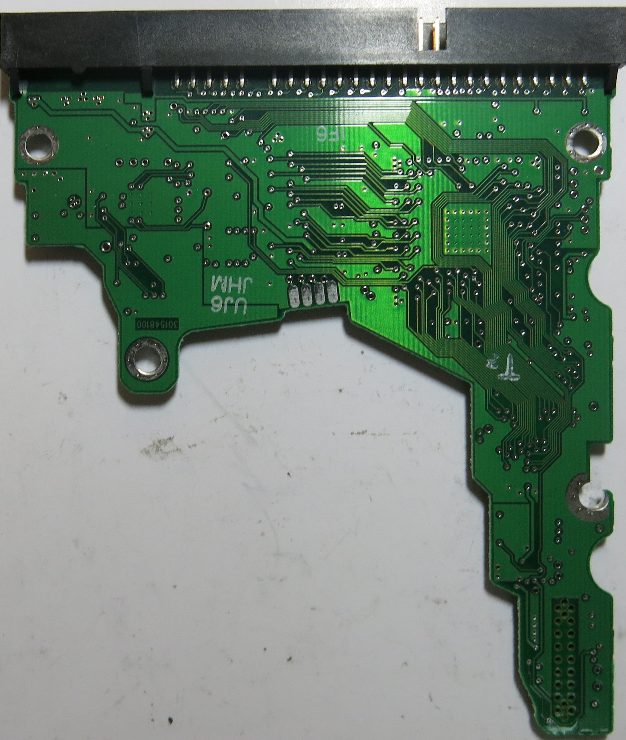 MAXTOR 6E040L0 NAR61590 K.M.G.A 301548100