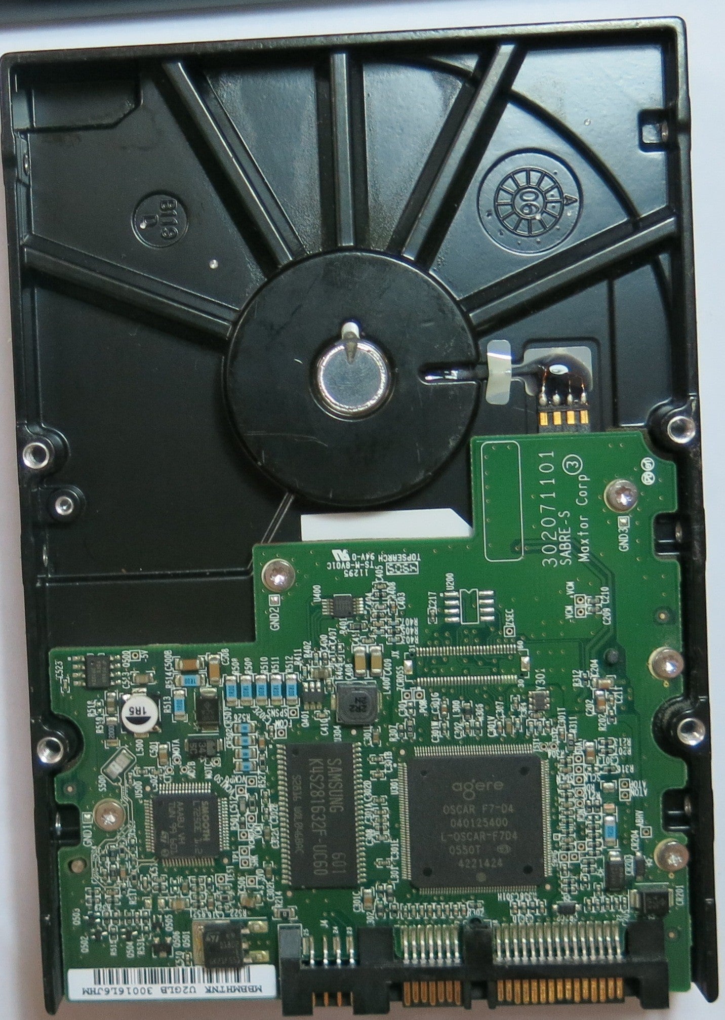 6L320SO PCB: 302071101 SERIAL L61N2R9H PN BACE1G20  N,M,B,A  FW 3.5  320,GB