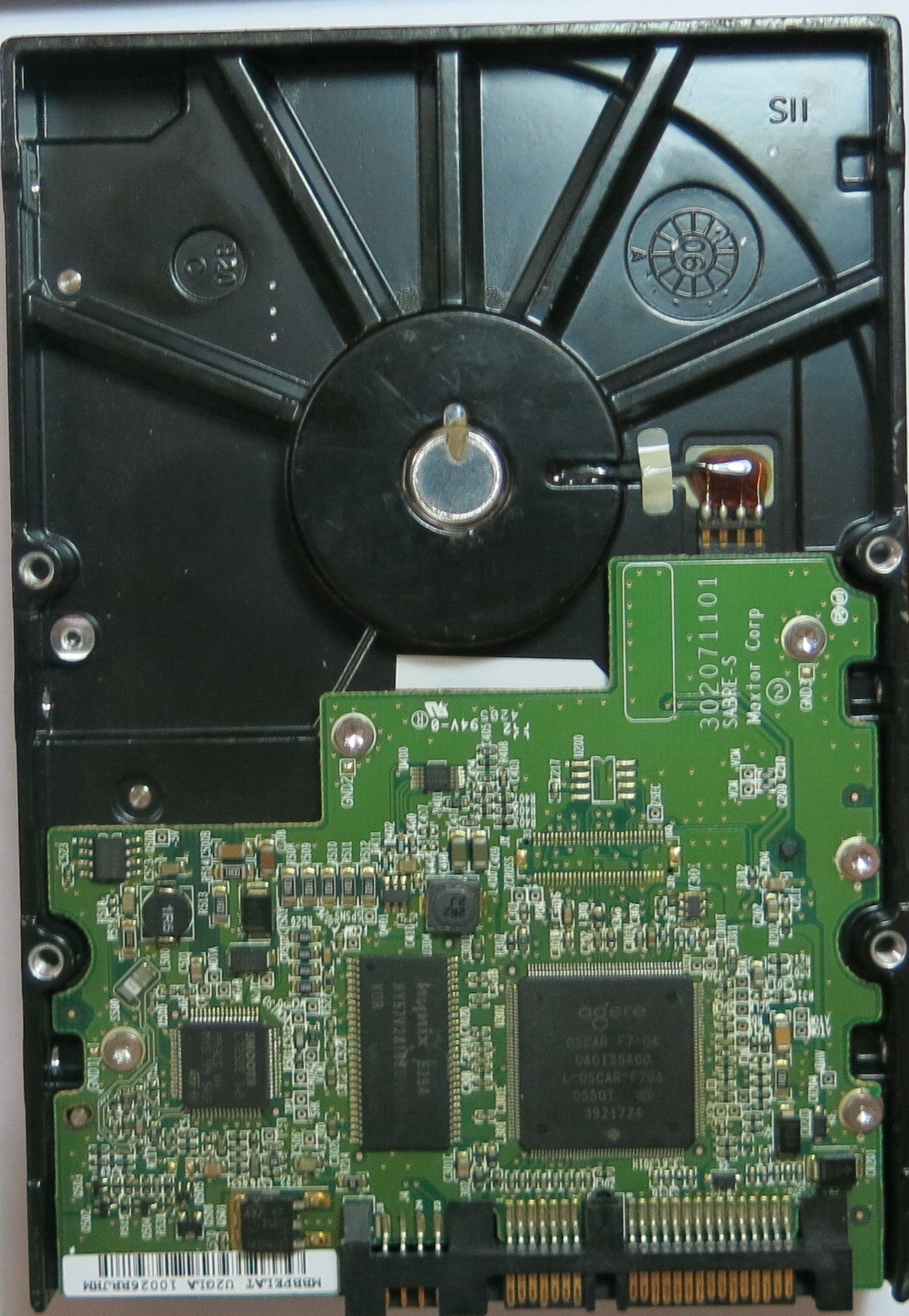 6L320SO PCB: 302071101 SERIAL L61QCA8H PN BACE1G20  N,M,B,A  FW 3.5  320,GB