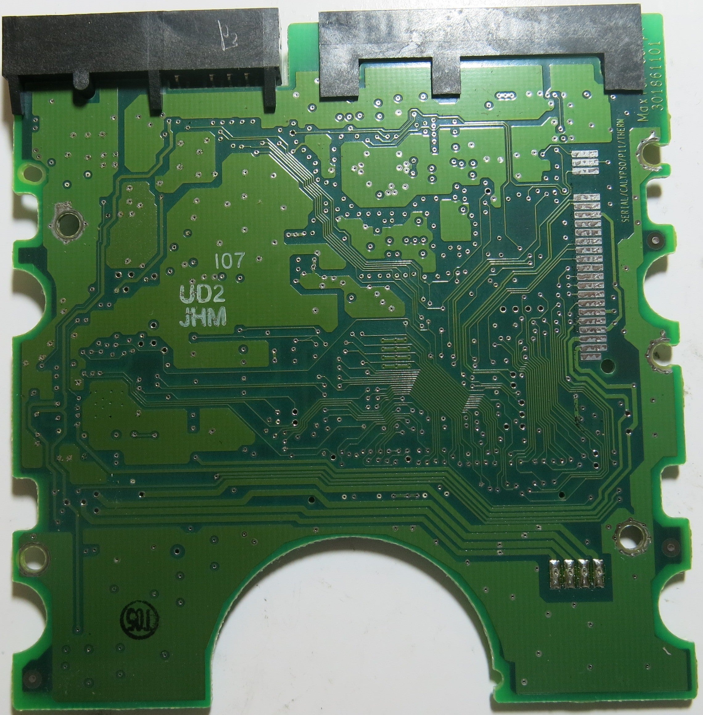 MAXTOR 6Y080M0 CODE YAR51HW0 N.M.B.A 301861101 PCB