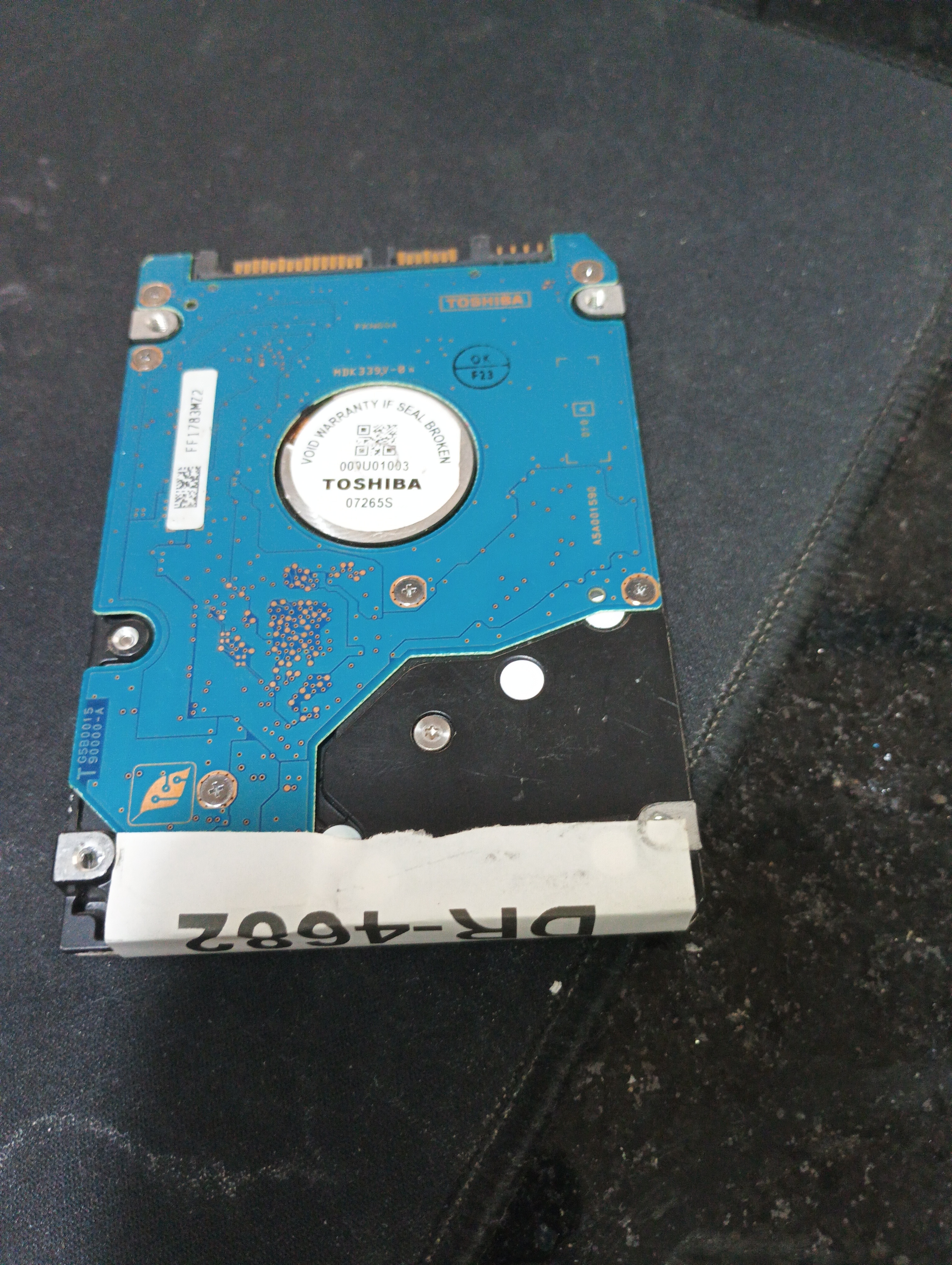 MK2035GSS,  Serial: 87INFHB8S 998 EC.A,  200GB 2.5,  PCB :G5B0015 90000-A,