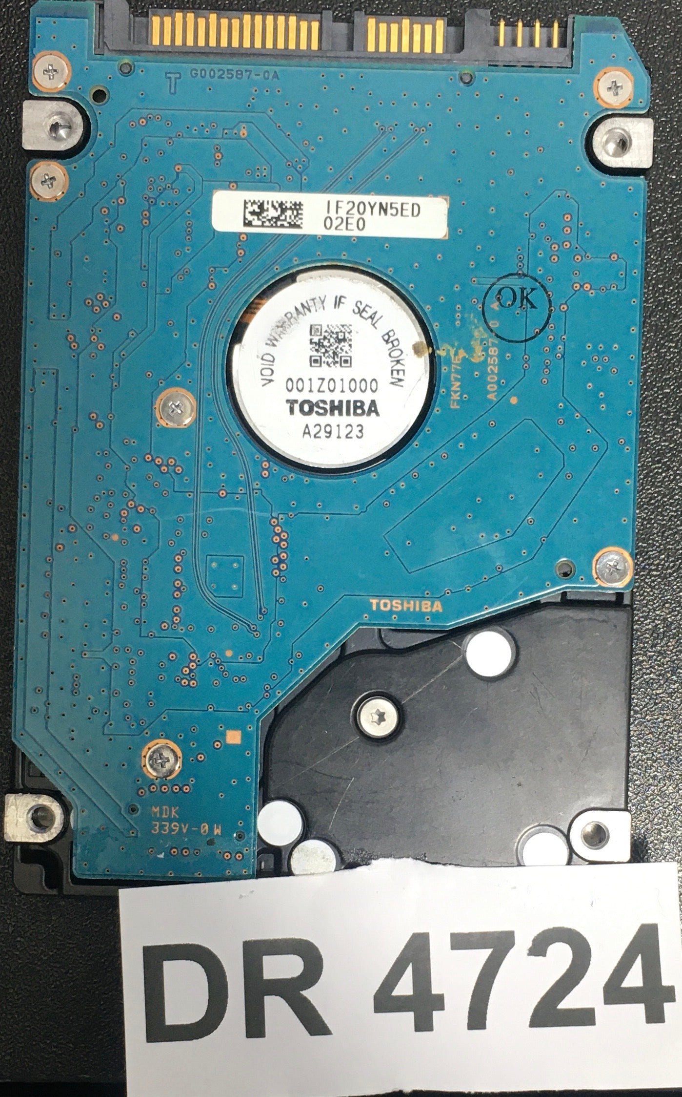 MK3256GSY,  Serial: Z06JTA96T HS1 EC.A,  320GB 2.5,  PCB : G002587-0A,