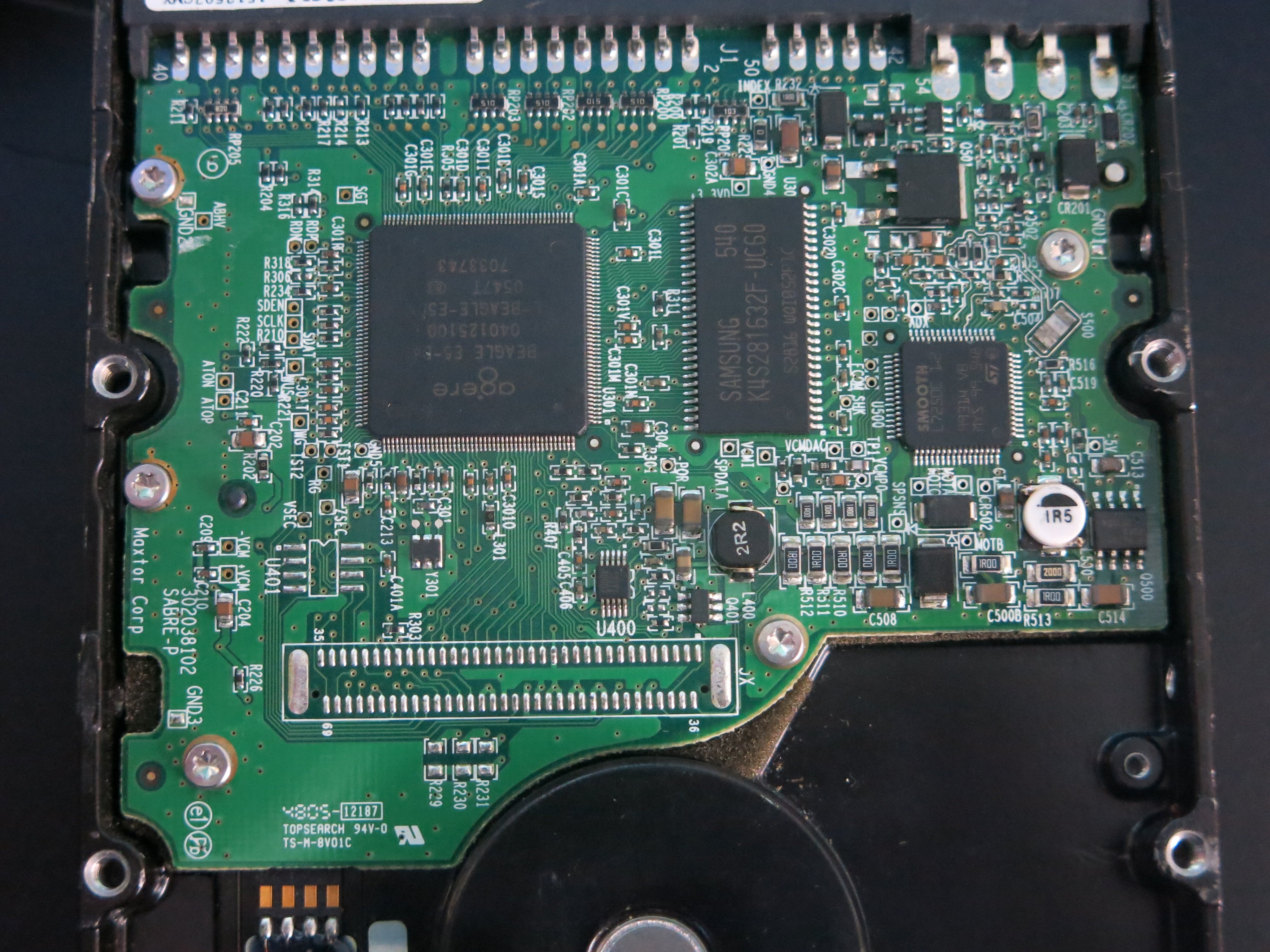 6L250R0 PCB : 12187 94V-0 SERIAL NUMBER : L50MJ7VH 250GB