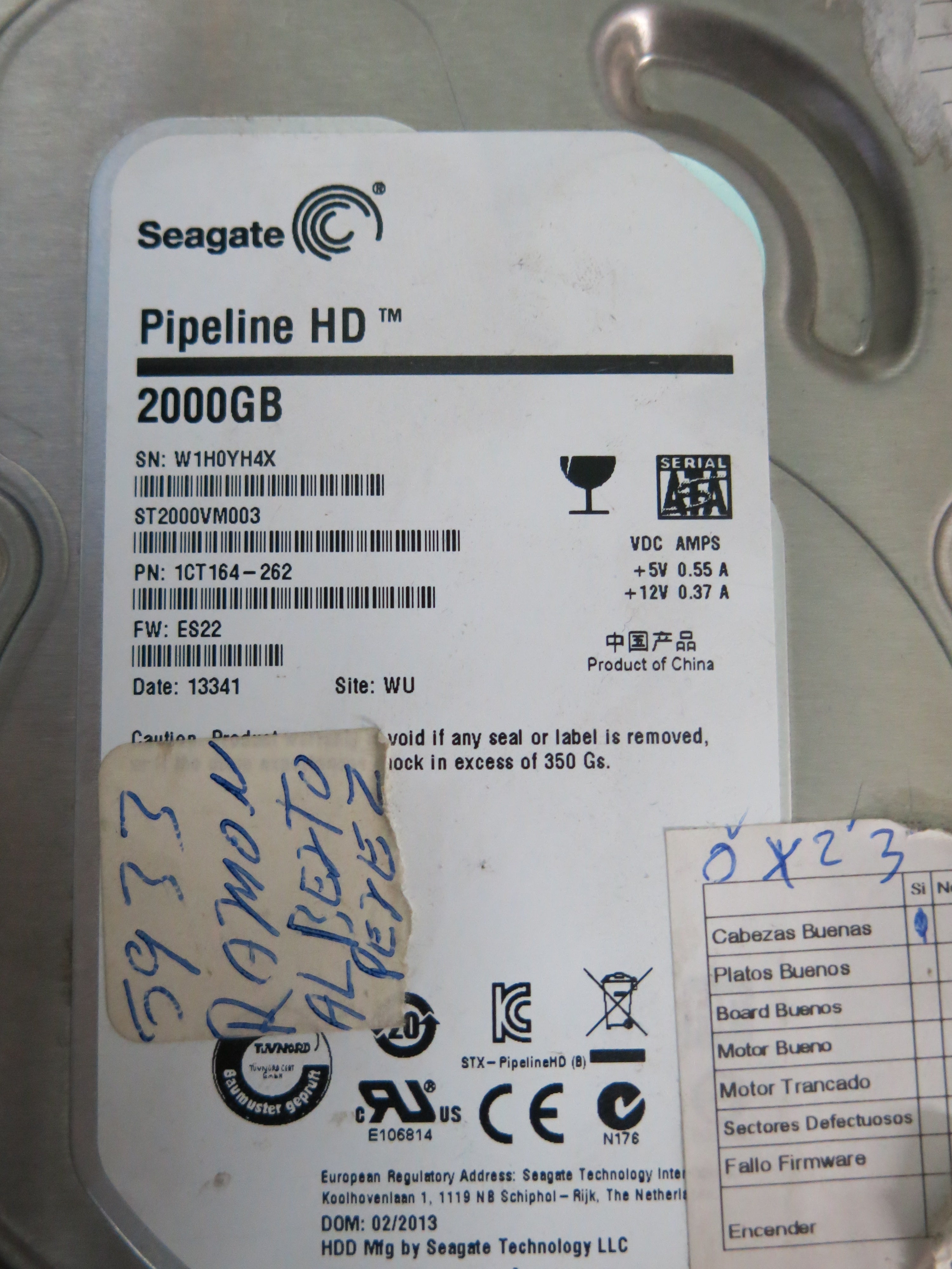 ST2000VM003,  Serial:W1H0YH4X,  2000GB 3.5,  PCB:100687658- REV C