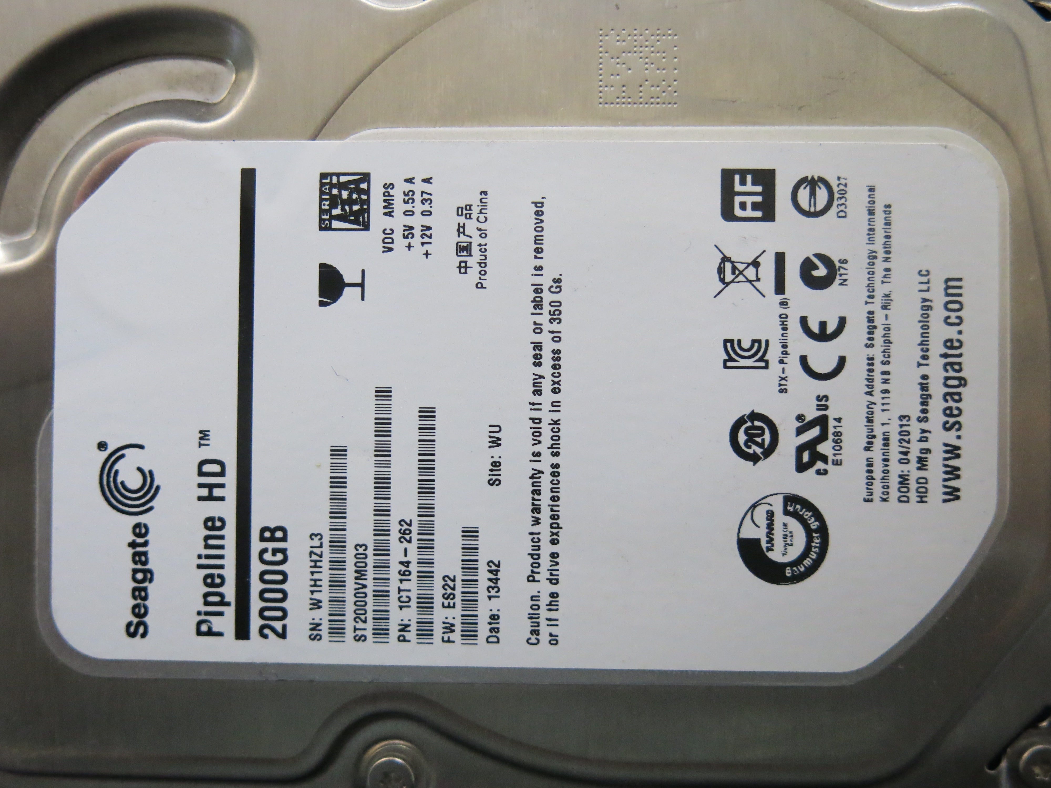 ST2000VM003 PCB : 100687658 REV C SERIAL NUMBER : W1H1HZL3 FW:ES22 PN:1CT164-262 2.TB