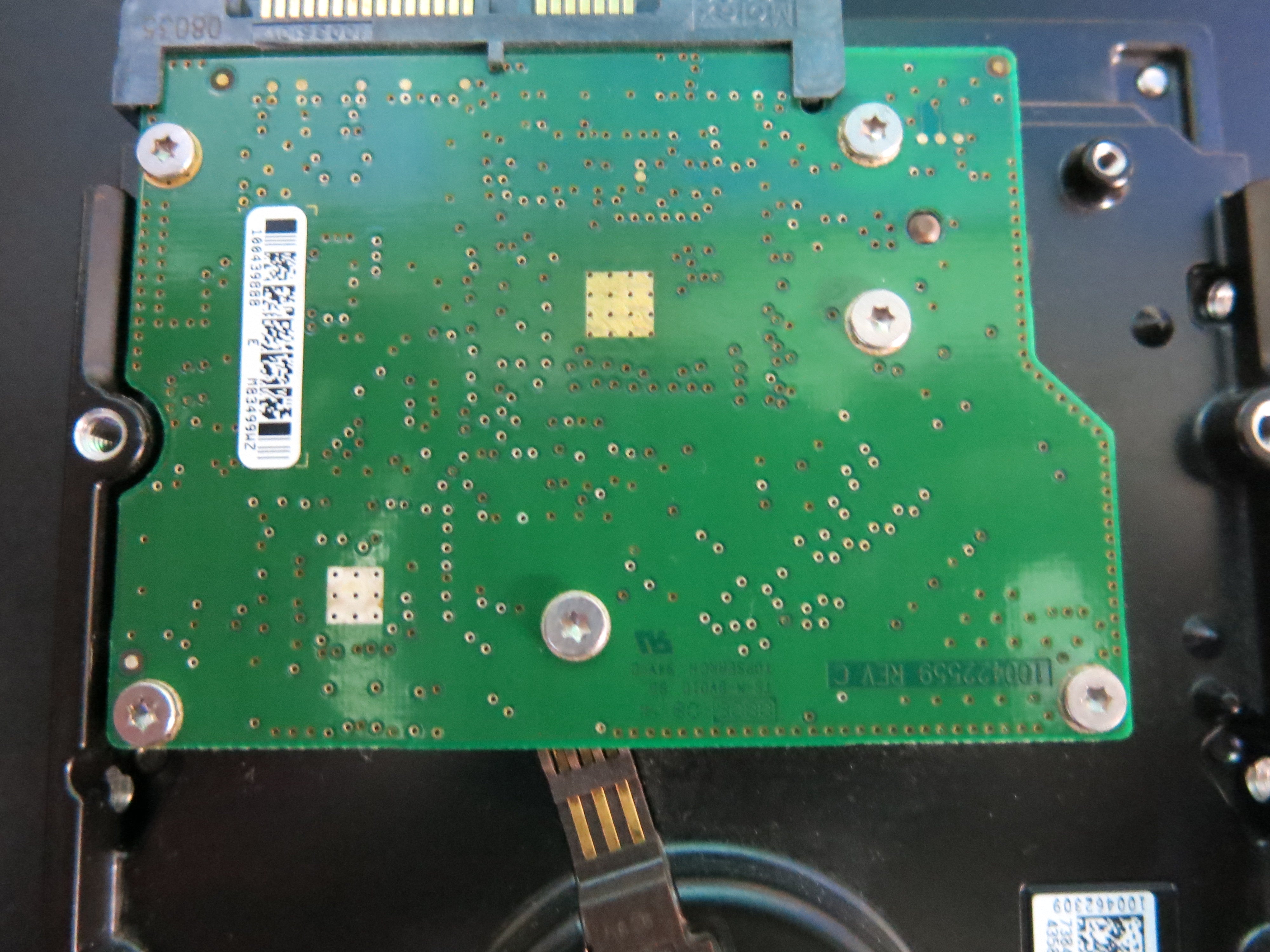 ST3160215SCE PCB : 100422559 REV C SERIAL NUMBER : 5RX44Z9D FW:3.ACB PN:9CZ112-180 160GB
