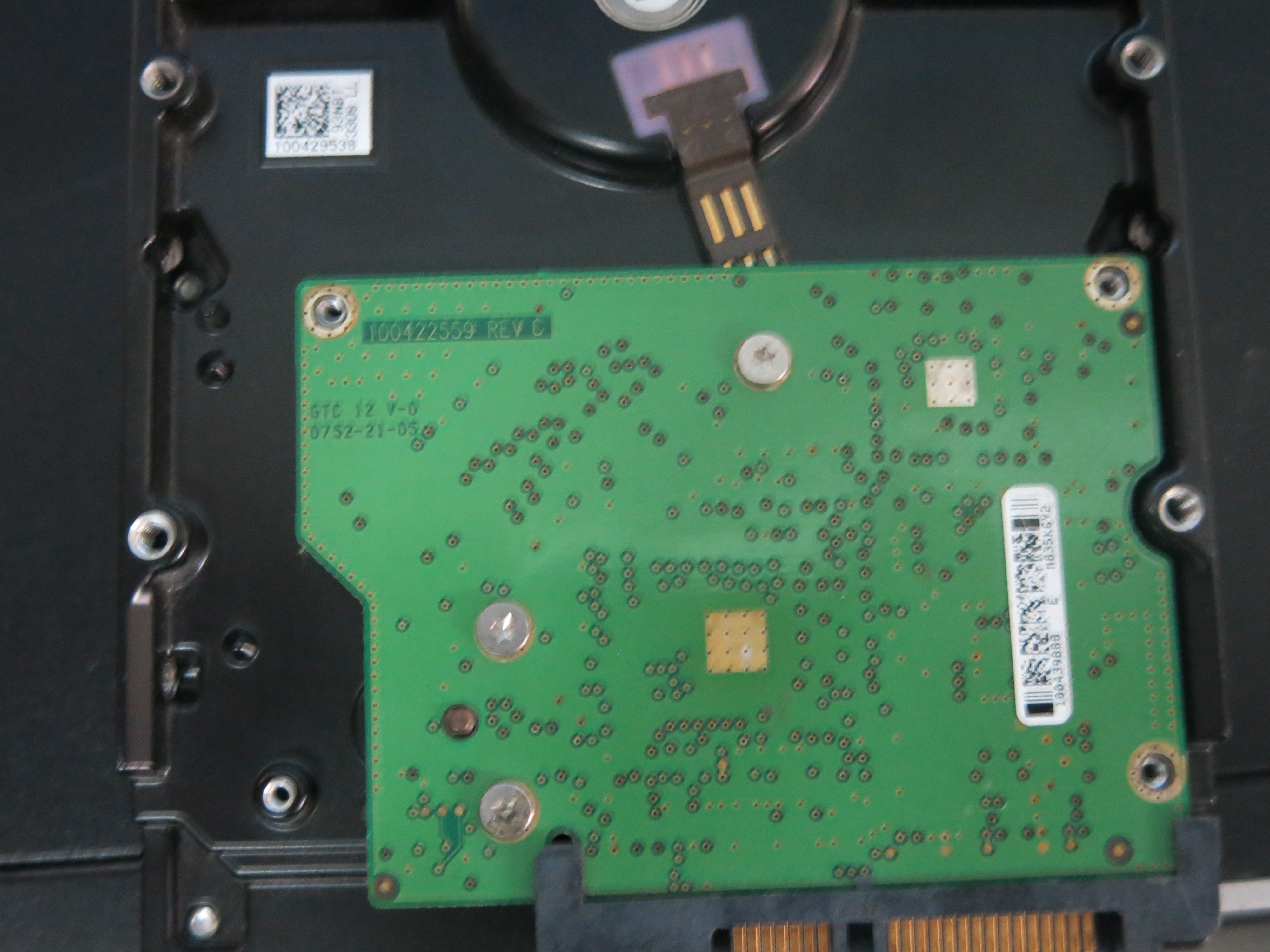 MODEL : ST3160215SCE PCB : 100422559 REV C SERIAL NUMBER : 5RX46HNP