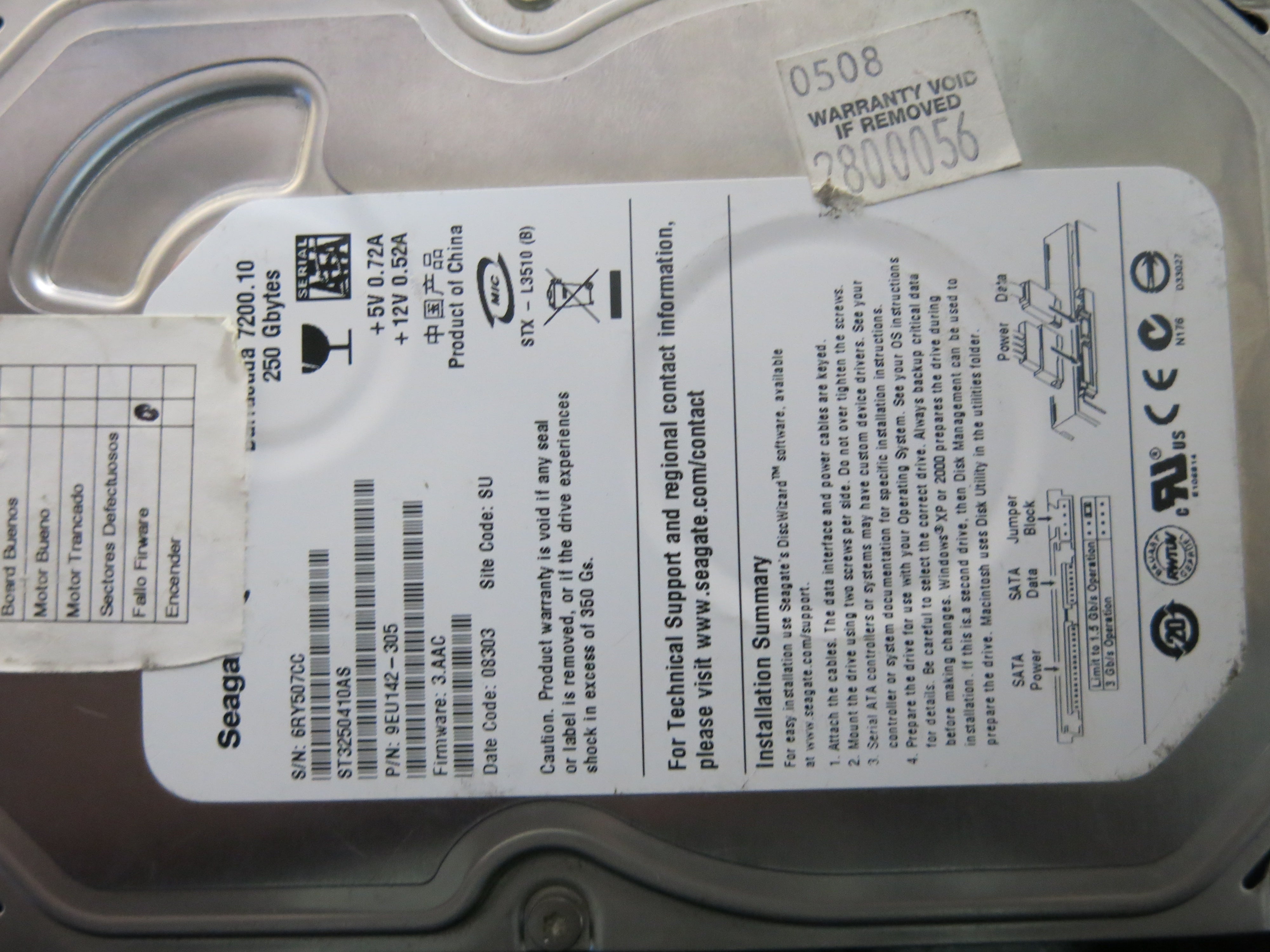 ST3250410AS PCB : 100468303 SERIAL NUMBER : 6RY507CC FW:3.AAC PN:9EU142-305 250GB