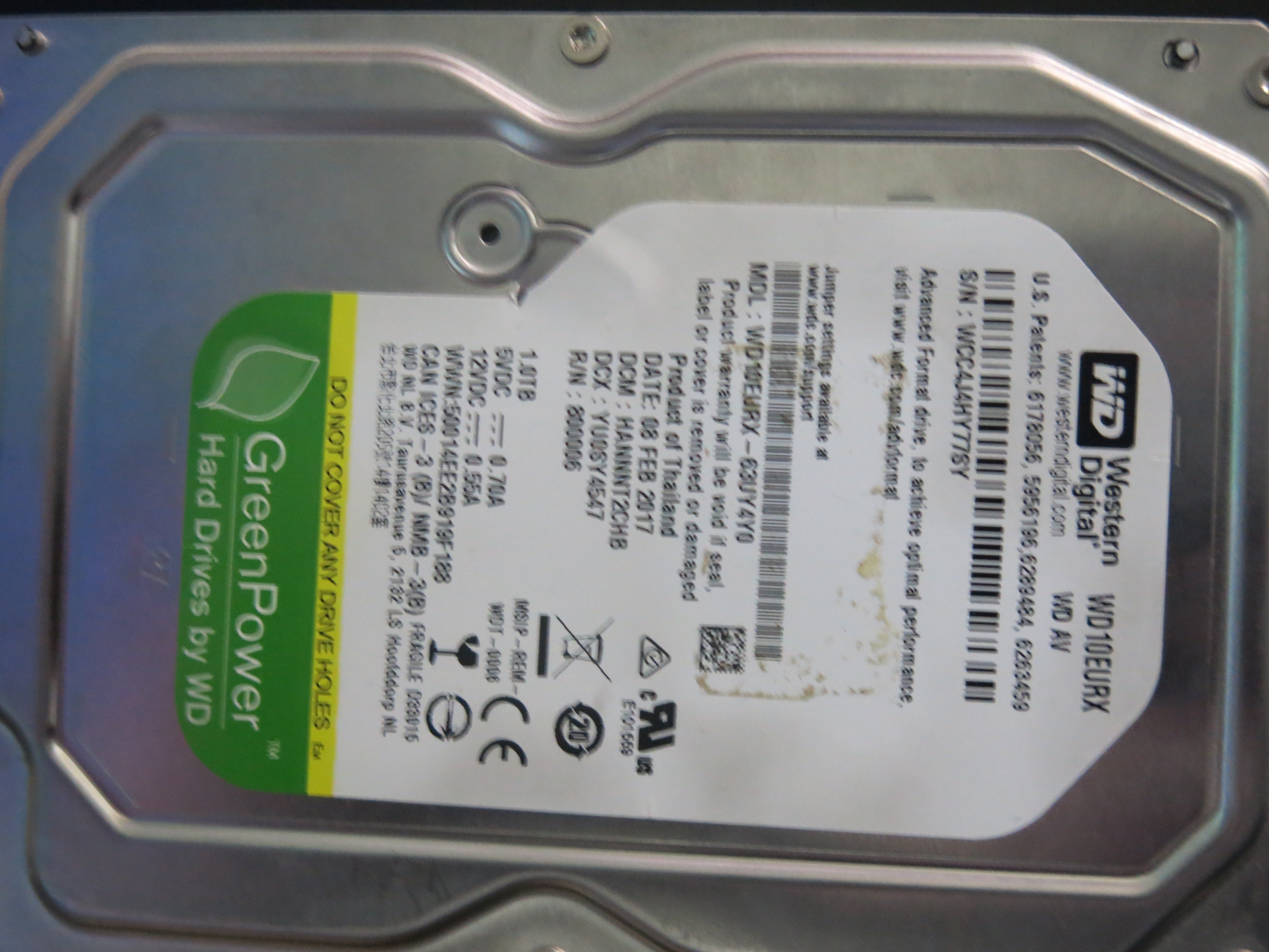 MODEL : WD10EURX-63UYY0 PCB : 2060-800006-001 REV P 1 SERIAL NUMBER : WCC4J4HY77SY