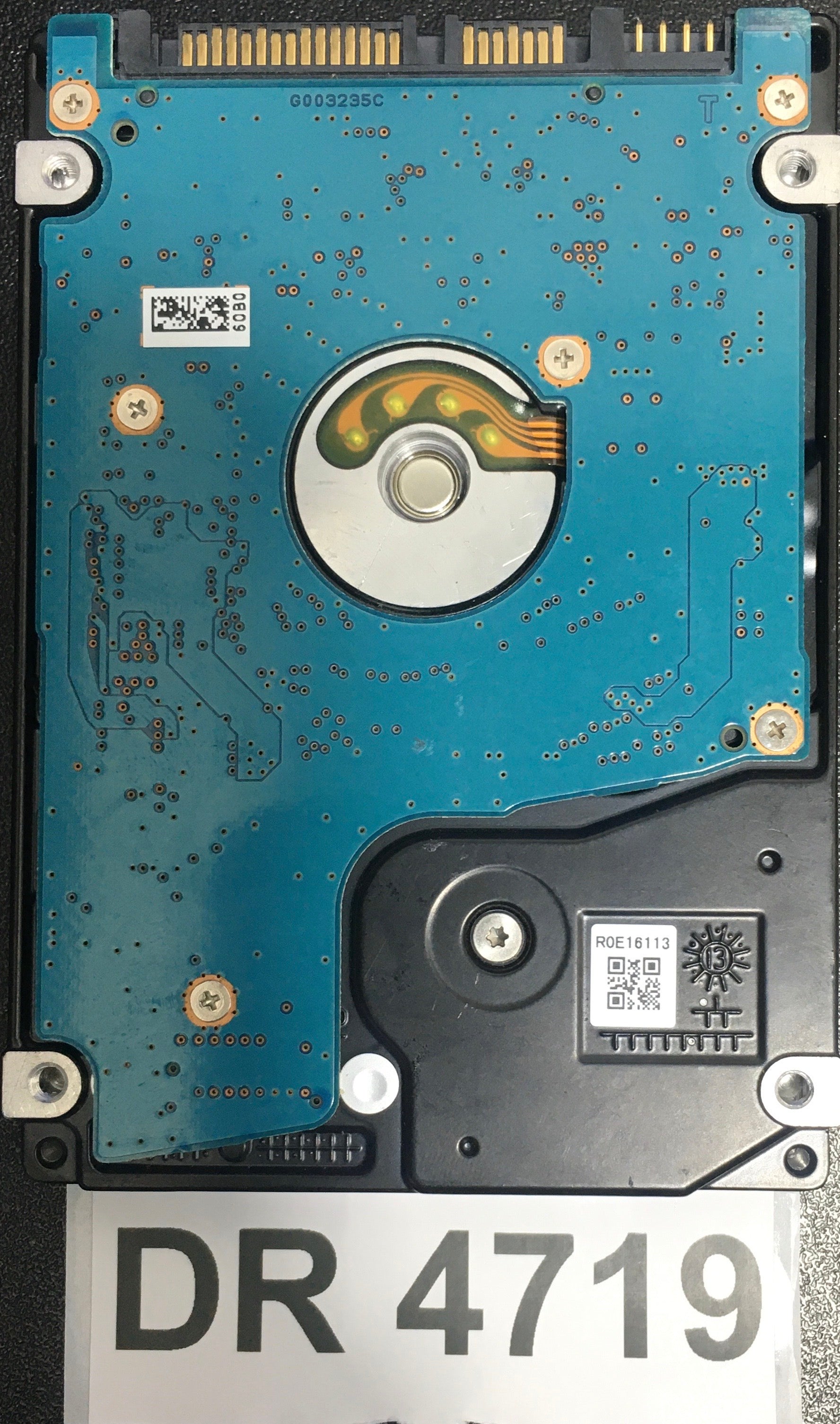 MQ01ABB200,  Serial: 54DXTX71T XR6 HDKFB02AZA01 T,  2TB 2.5,  PCB : G003235C,