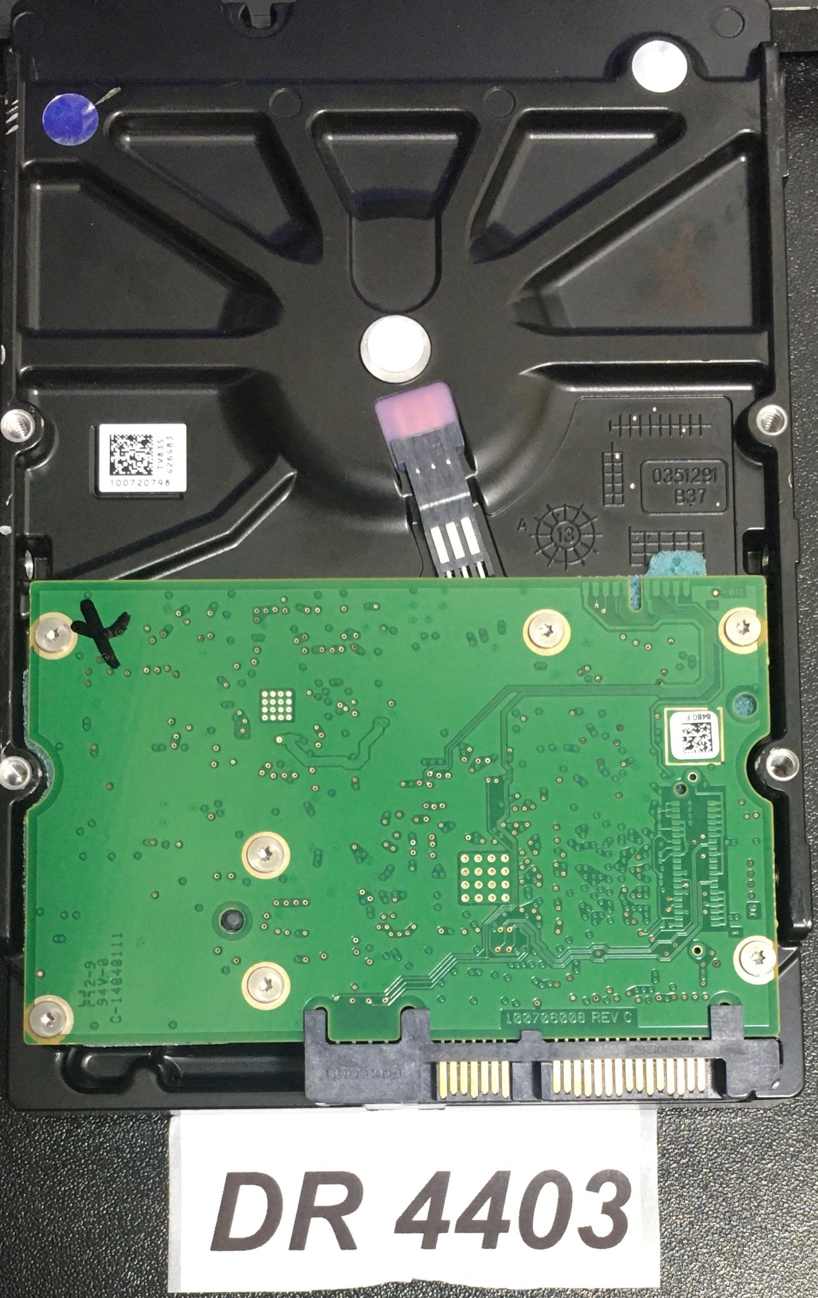 ST2000NM0033,  P/N: 9ZM175'003,  FW: SN03,  Serial: S1X03TWP,  2000GB 3.5,  PCB:100706000- REV C,
