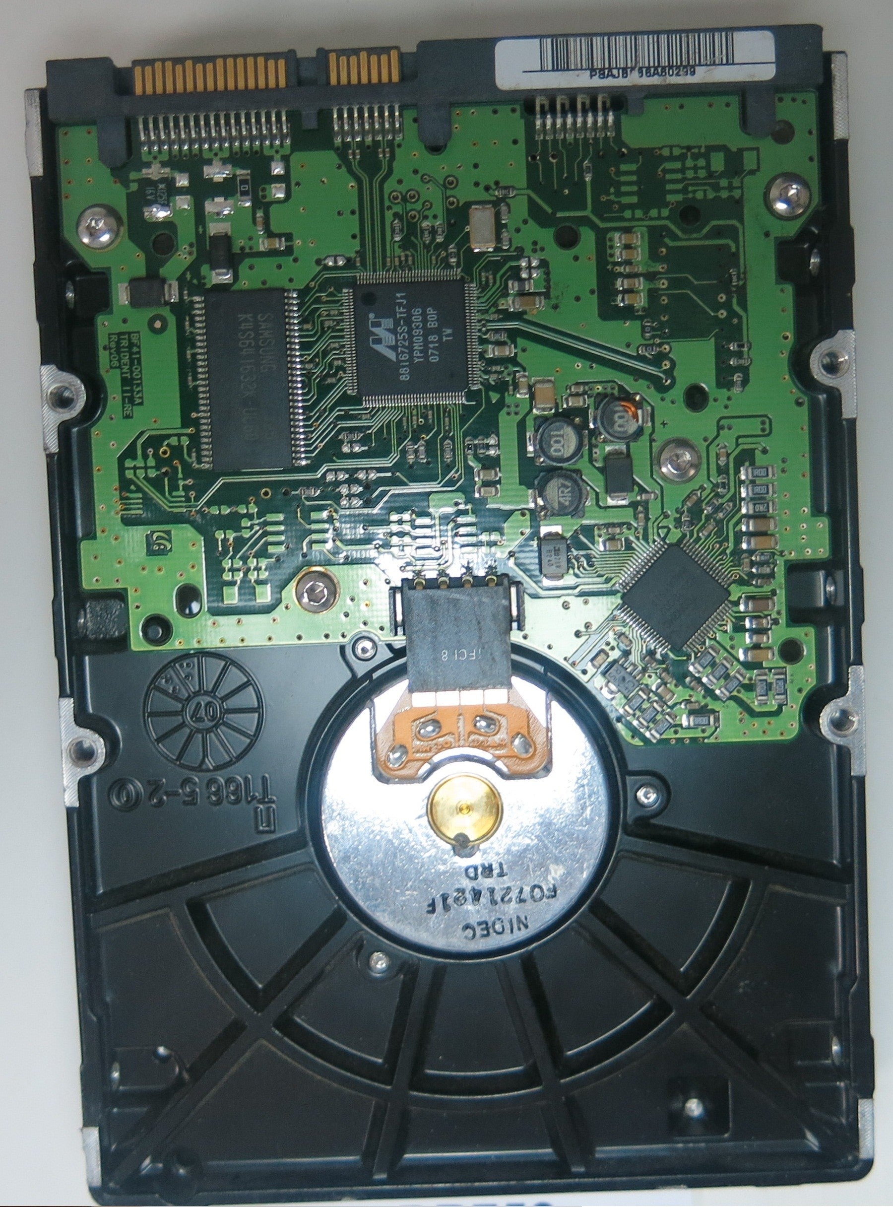 HD320KJ,  SERIAL:S10MJDQP810529,  320GB 3.5,  PCB:BF41-00133A