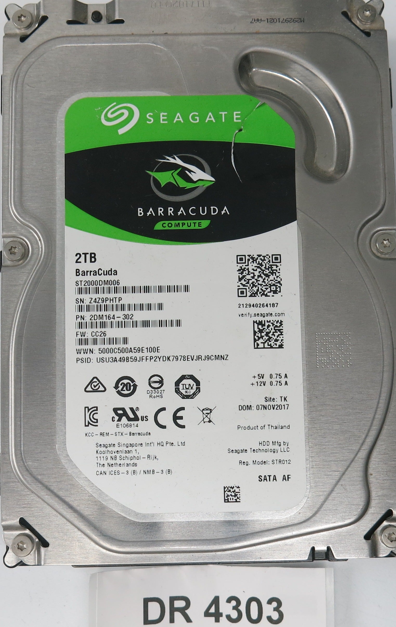 ST2000DM006,  P/N:2DM164-302,  FW:CC26,  Serial:Z4Z9PHTP,  2000GB 3.5,  PCB:100762568- REV A