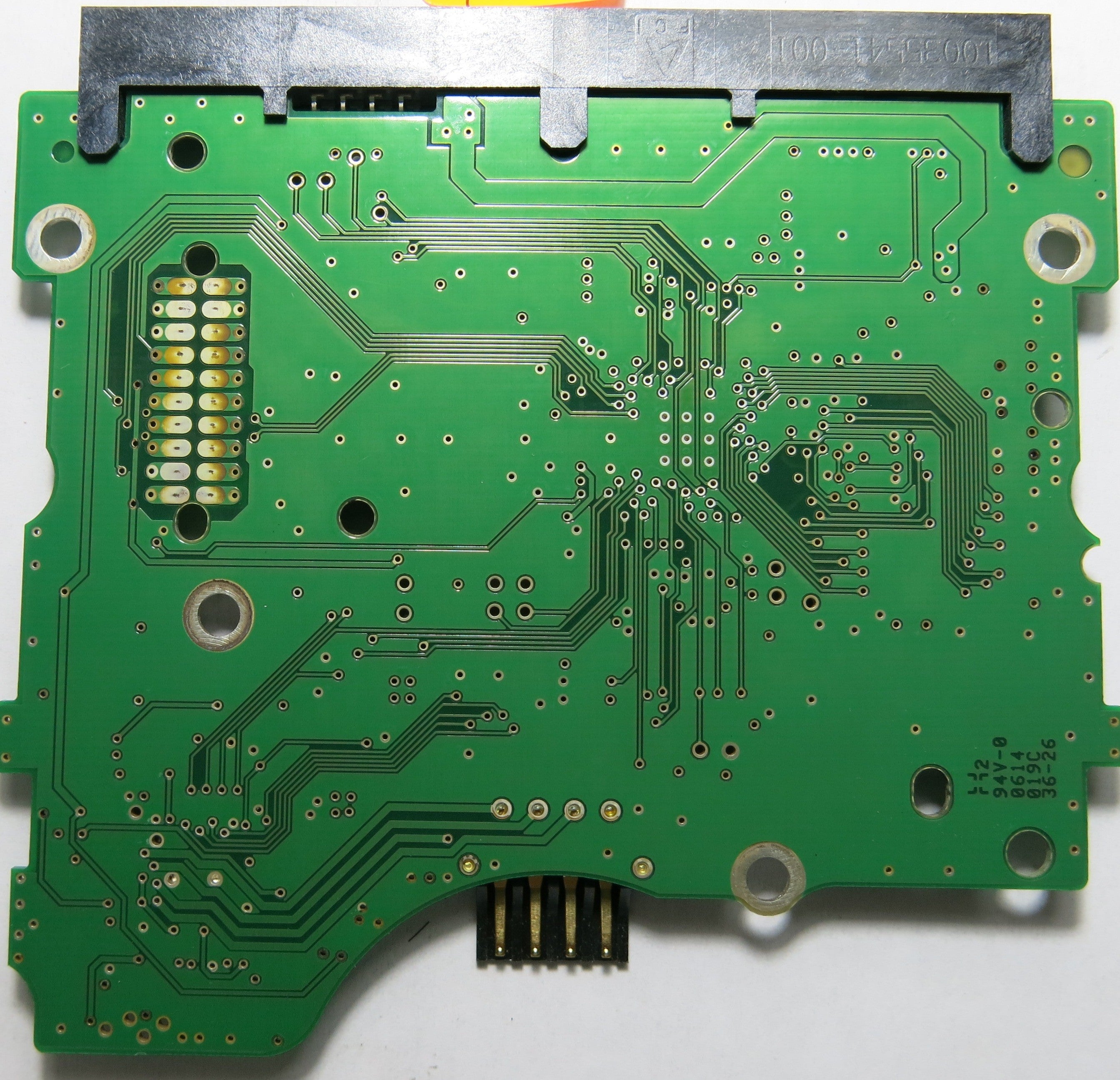SAMSUNG HD080HJ/P FW ZH100-35 P/N 1372J1FL537260 BF41-00108A PCB