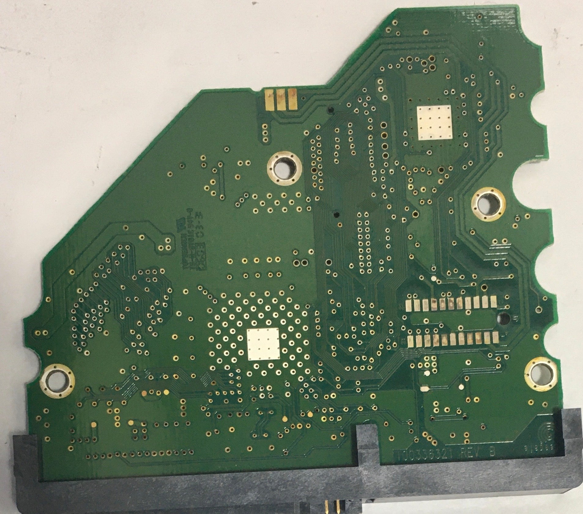ST3120026AS,  P/N:9W2813-160,  FW:3.42,  Serial:4MS2866J,  120GB 3.5,  PCB:100336321- REV B