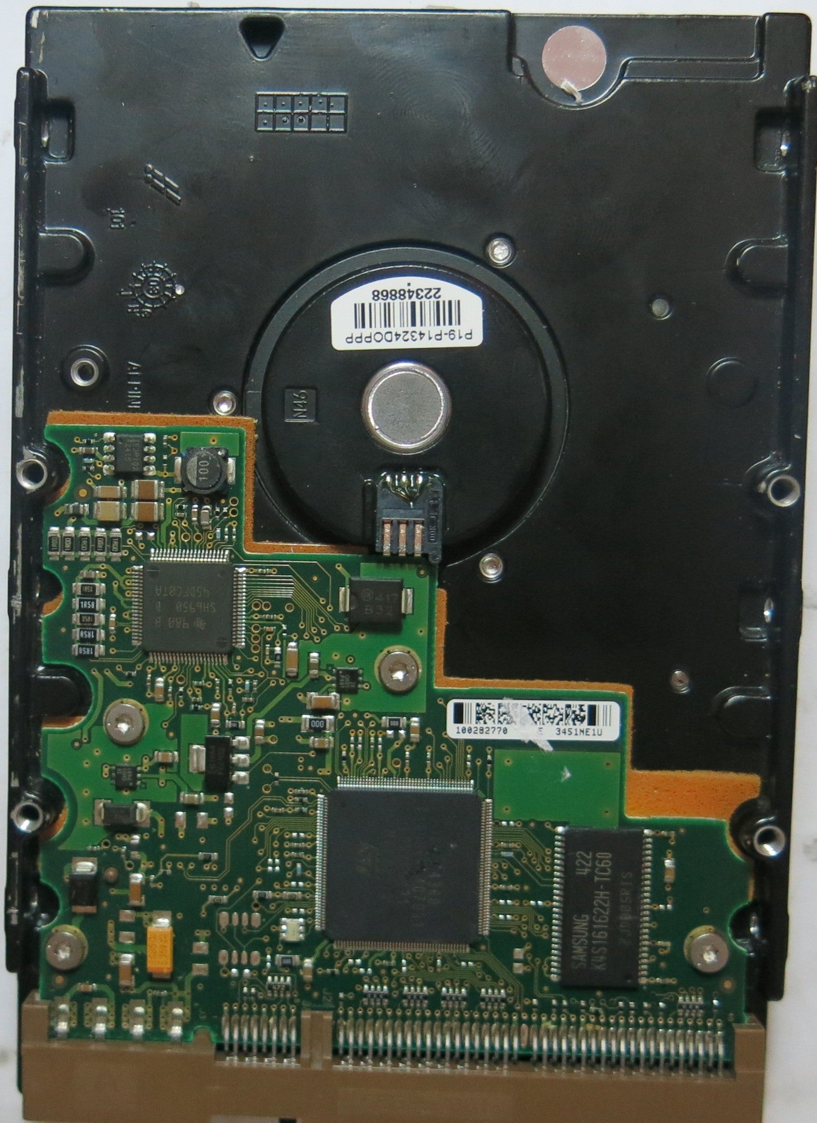 ST3120025ACE PCB: 100306042 REV A SERIAL: 5JT2SKS0 FW: 4.39 PN 9W6023'057 120,GB