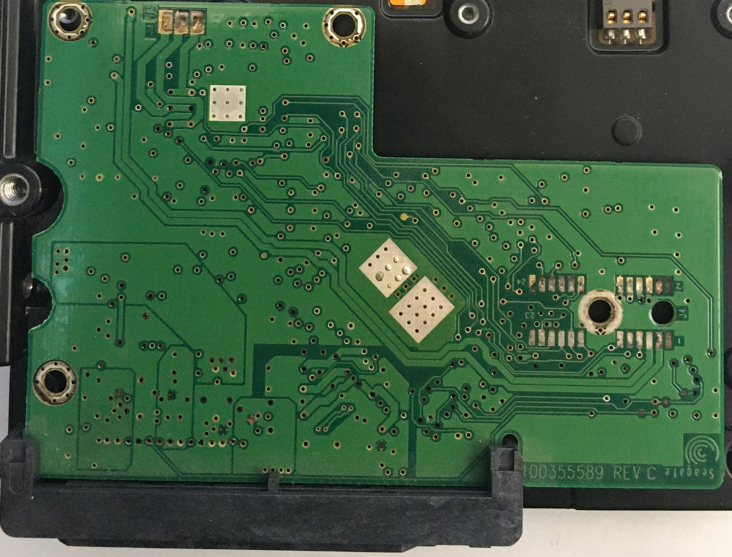 ST3160212SCE,  P/N:9BE112'160,  FW:3.ACF,  Serial:5LS76BEY,  160GB 3.5,  PCB:100355589- REV C