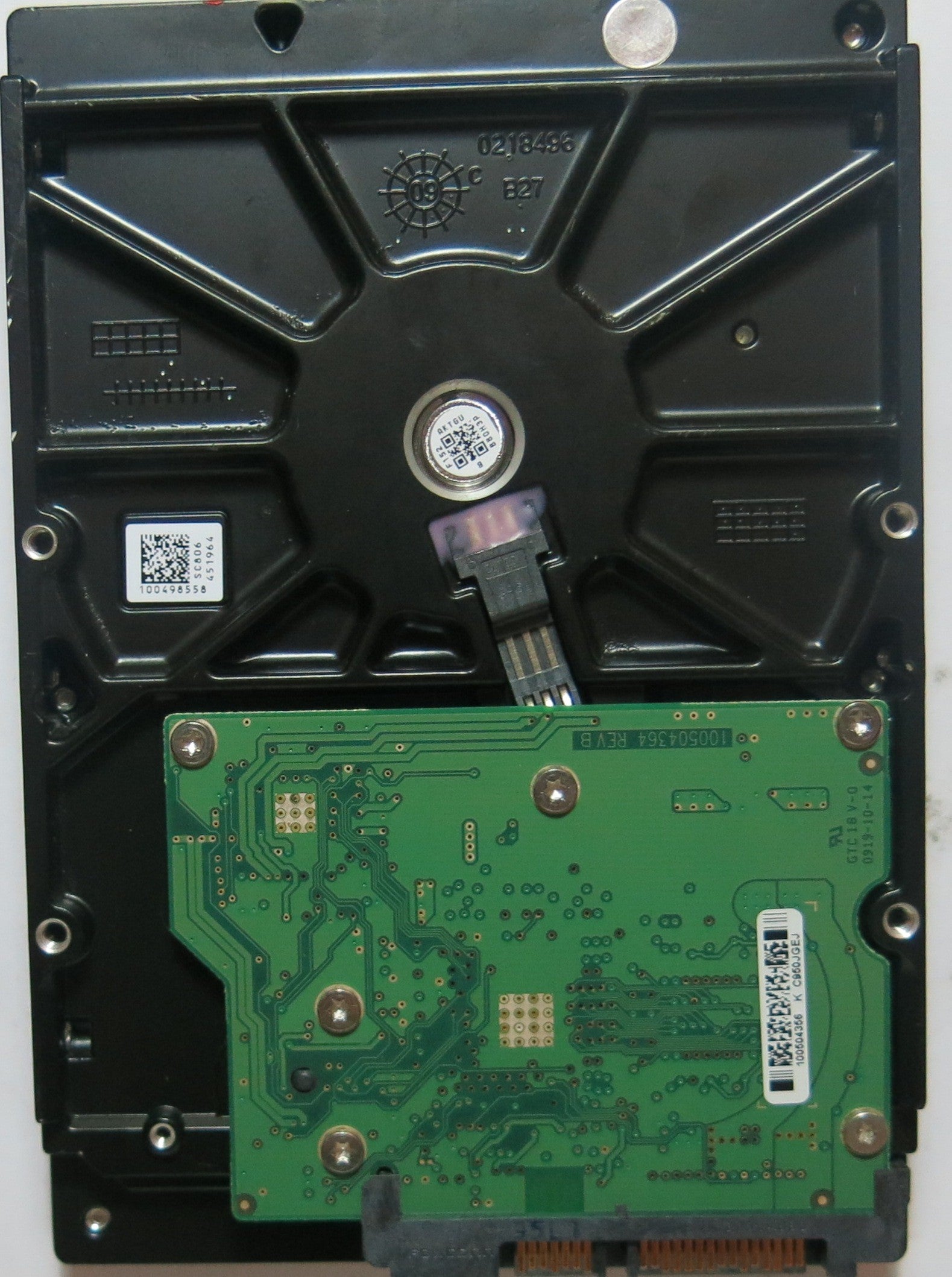 ST3320310CS PCB: 100504364 REV B SERIAL: 9TX1P1YX PN 9GC132'262 FW ES11 320,GB